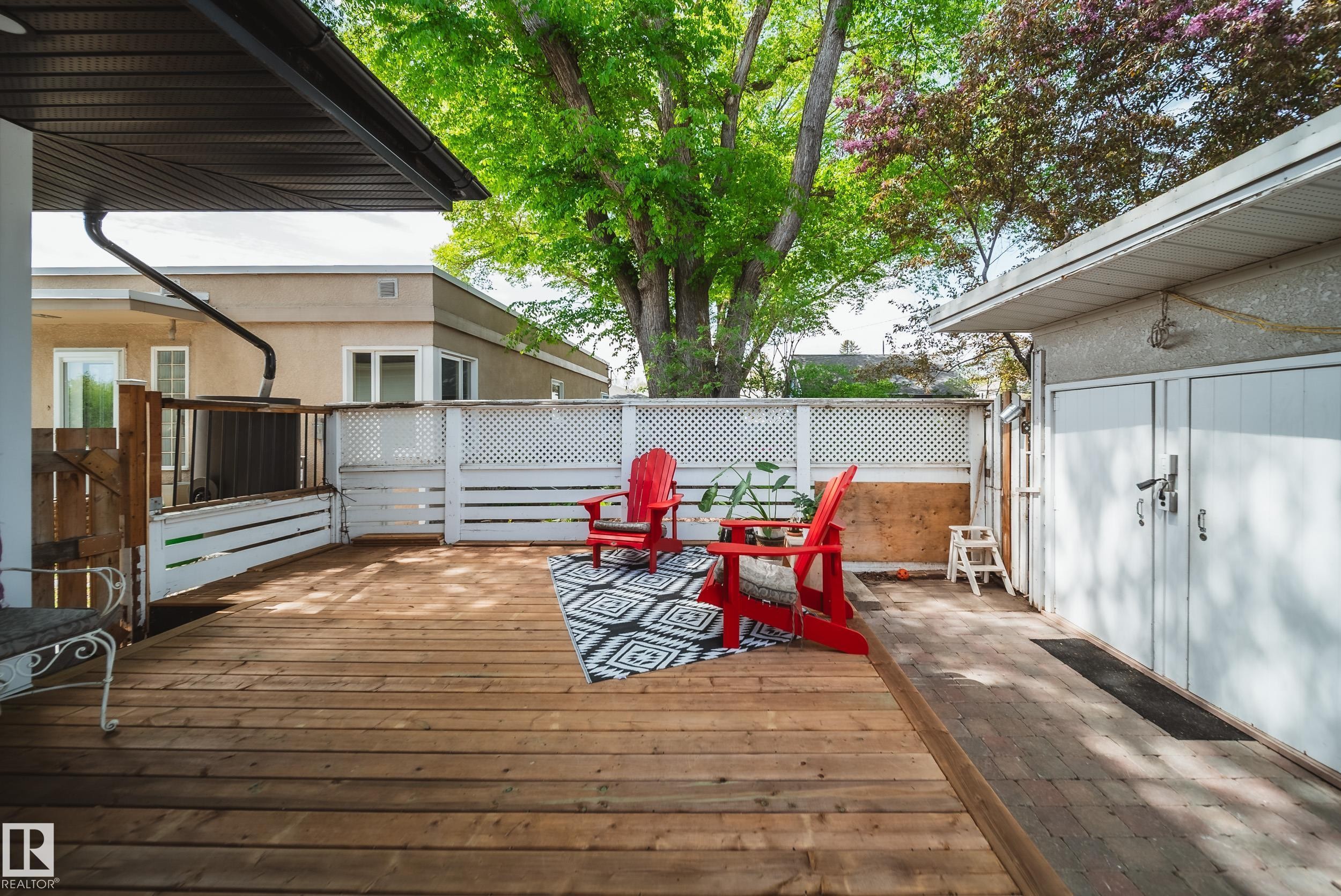 5310 Ada Boulevard Nw, Edmonton, AB - Outdoor With Exterior