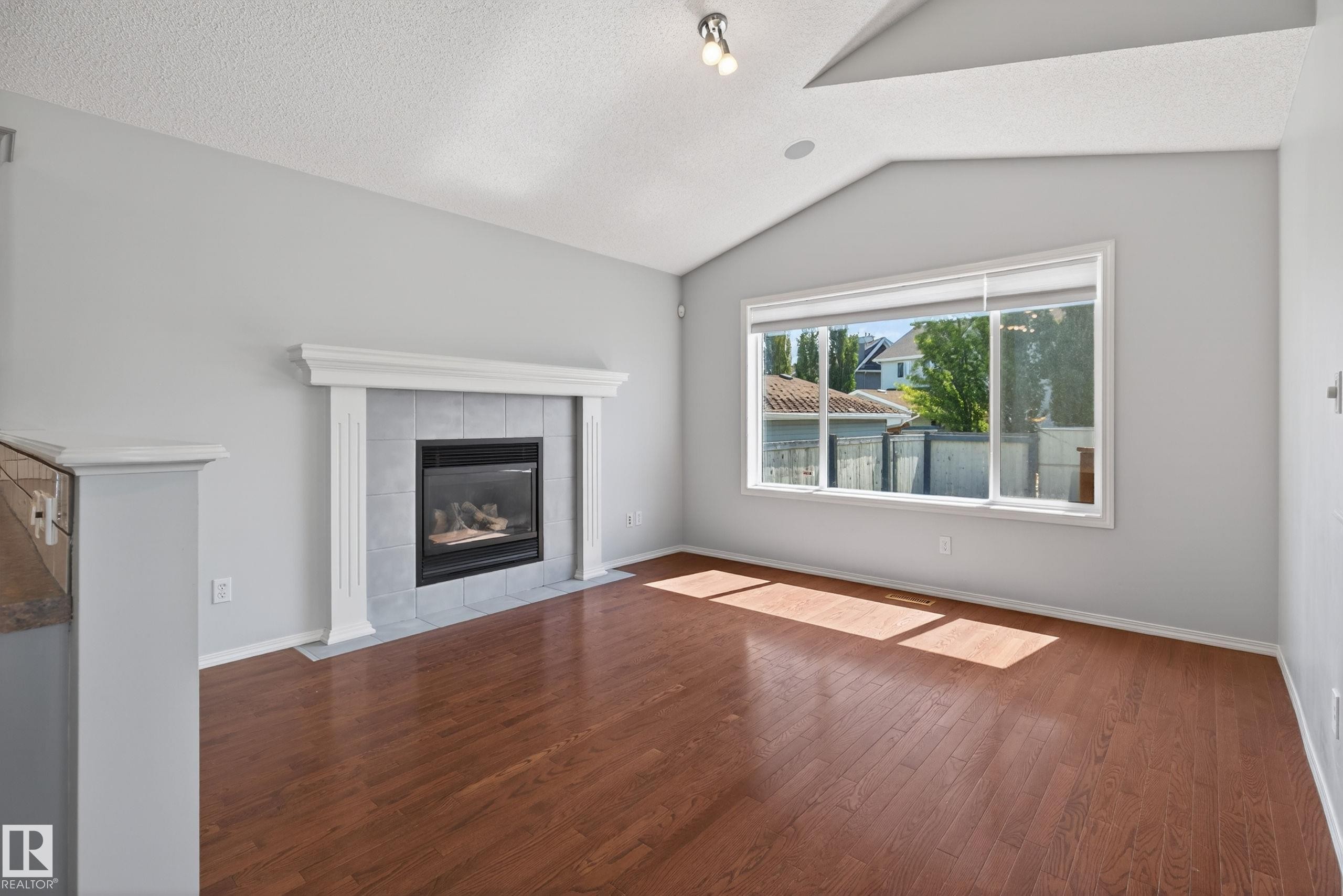 7815 14 Avenue, Edmonton, AB