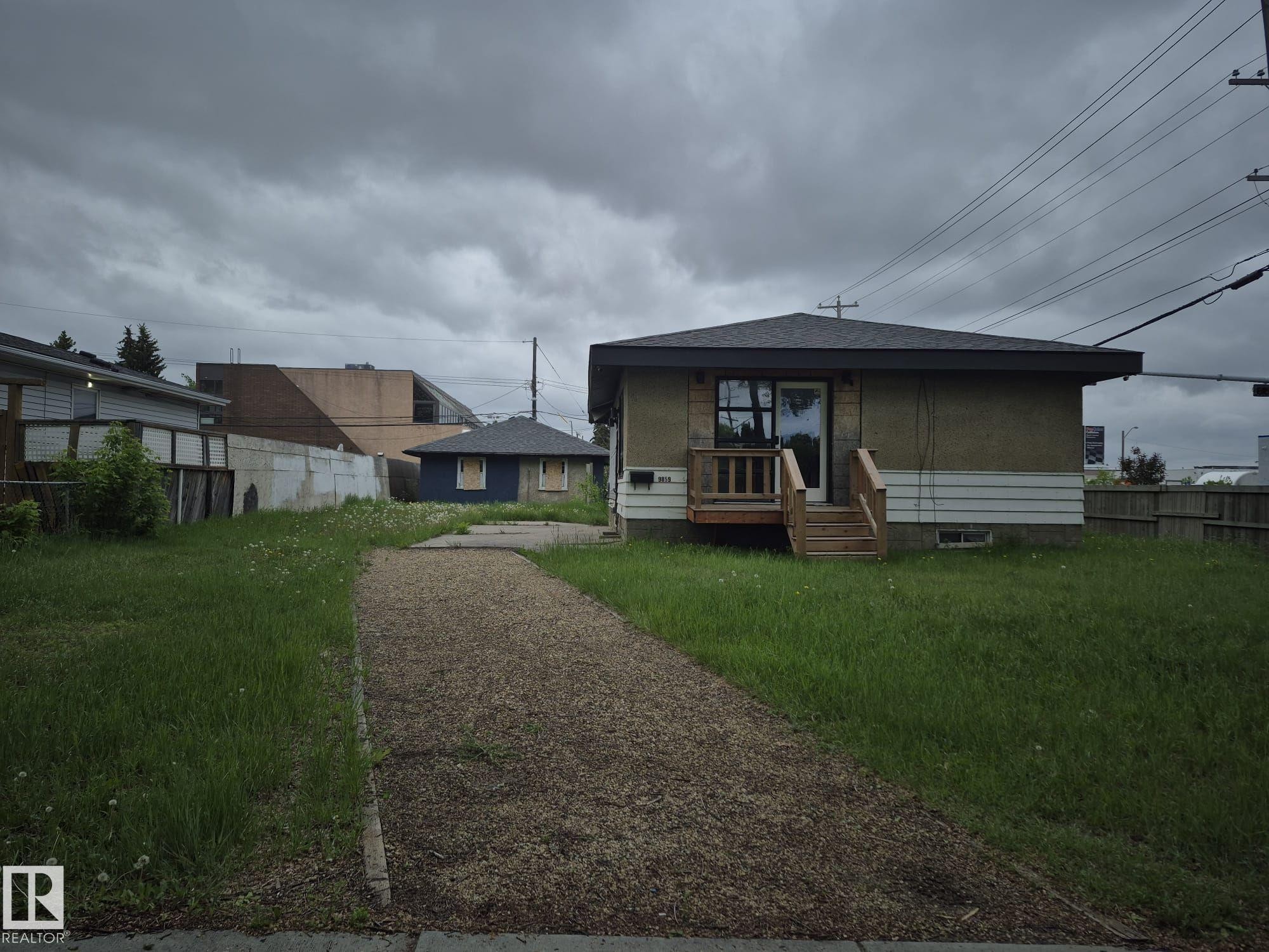 9859 67 Avenue, Edmonton, AB