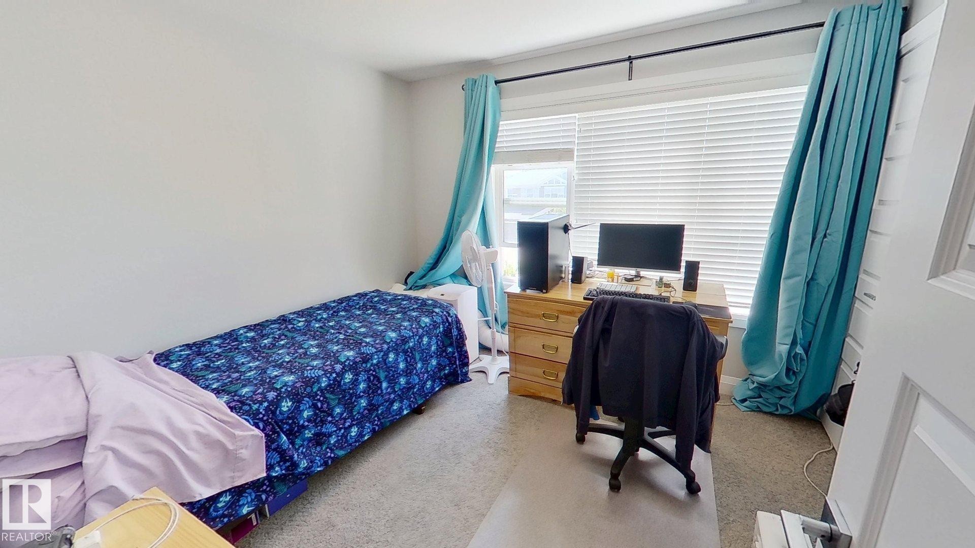 3632 8 Avenue, Edmonton, AB