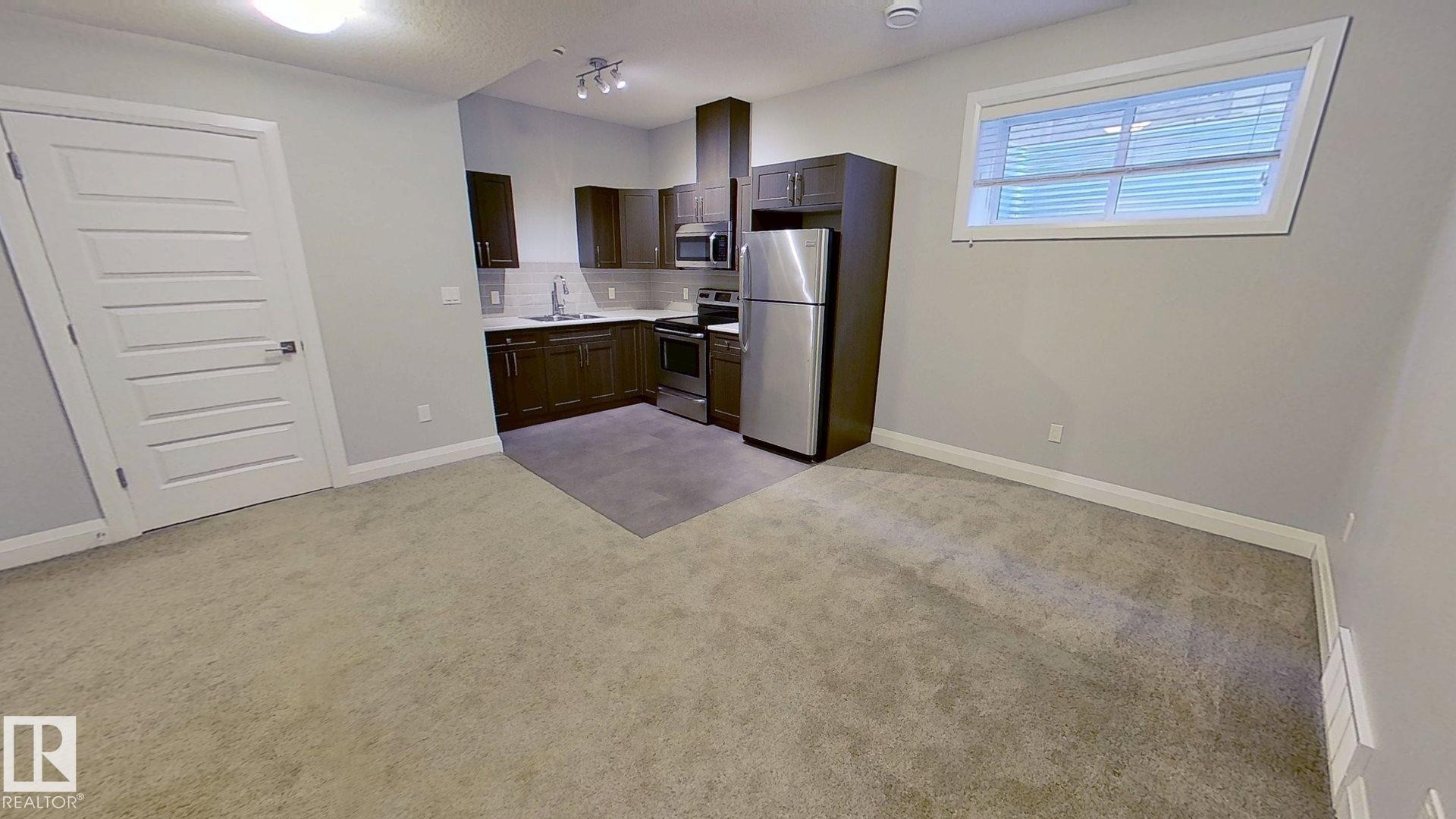 3632 8 Avenue, Edmonton, AB