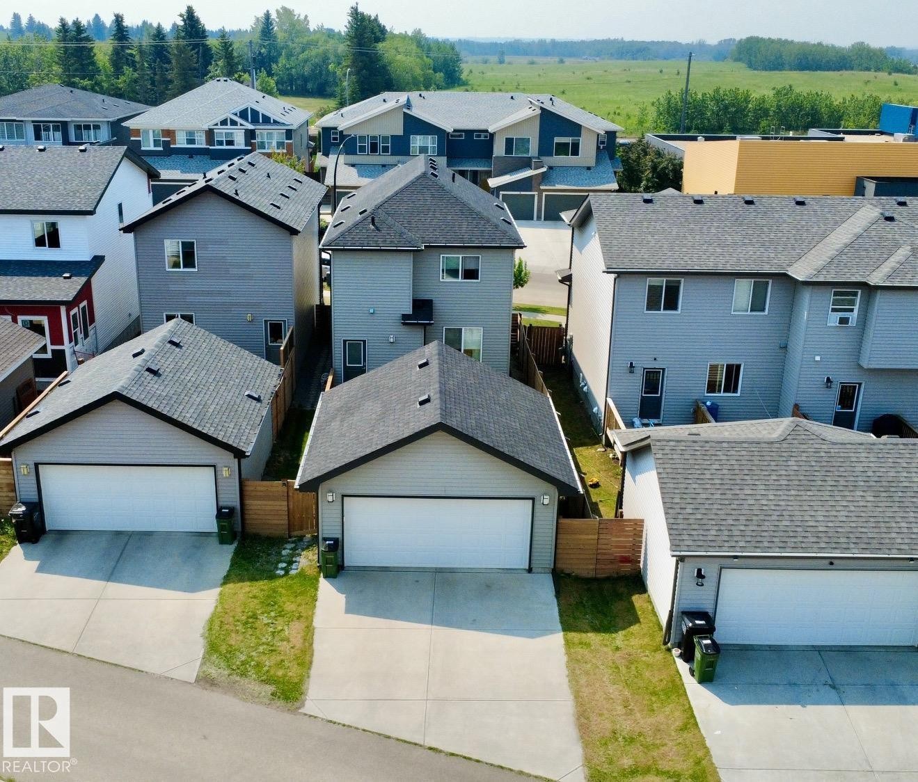 3632 8 Avenue, Edmonton, AB
