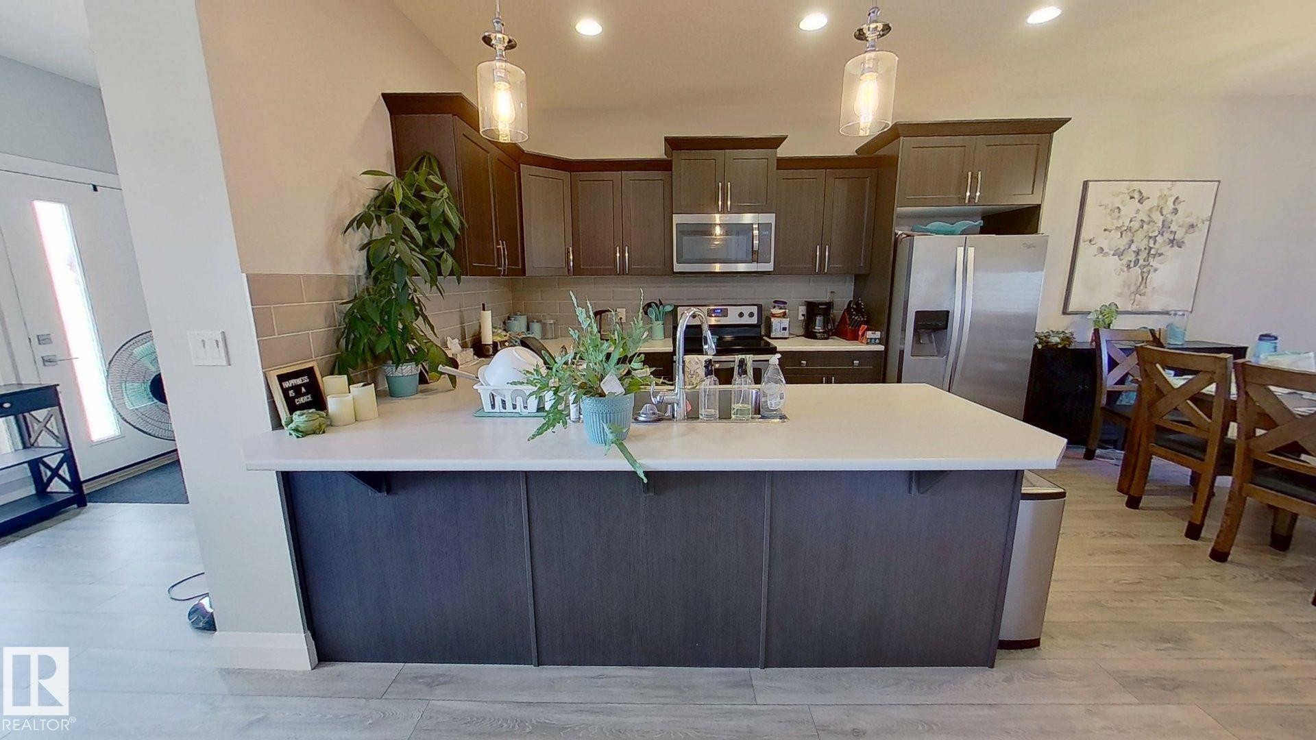 3632 8 Avenue, Edmonton, AB