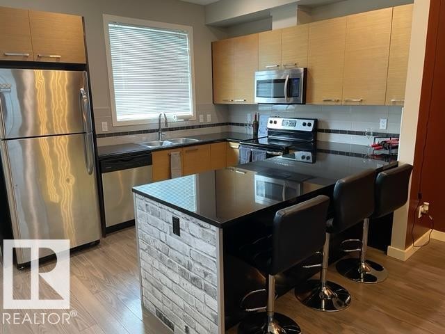 62 675 Watt Boulevard, Edmonton, AB