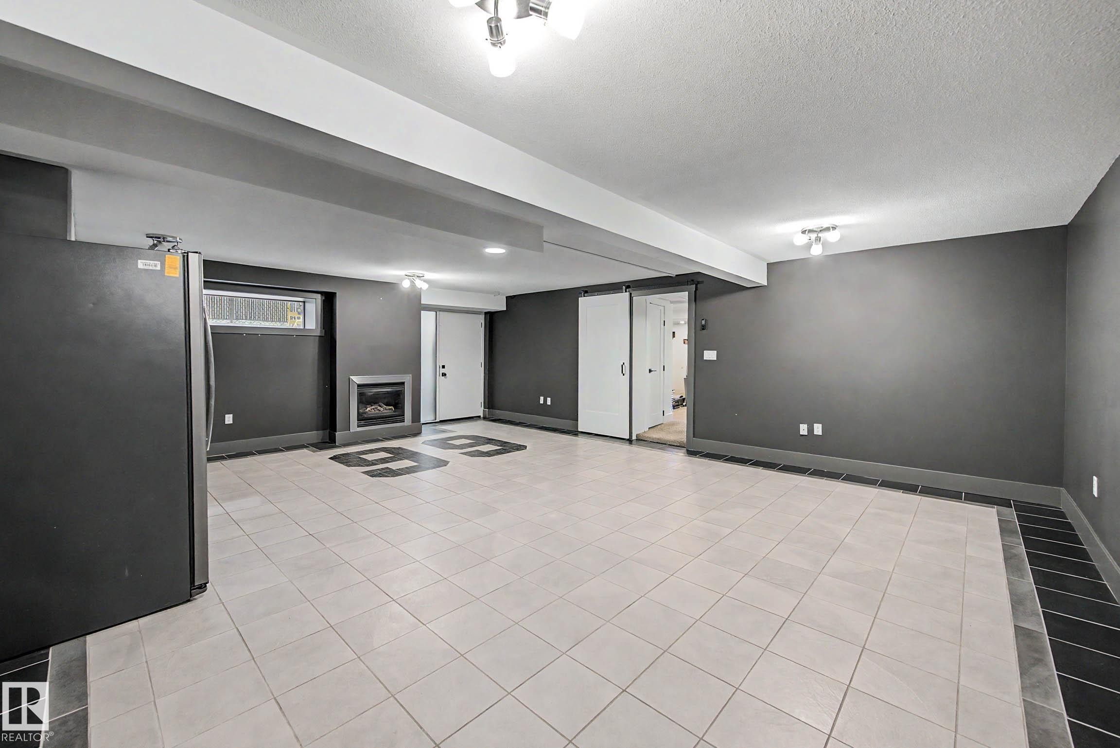 54 Gladstone Crescent, St. Albert, AB