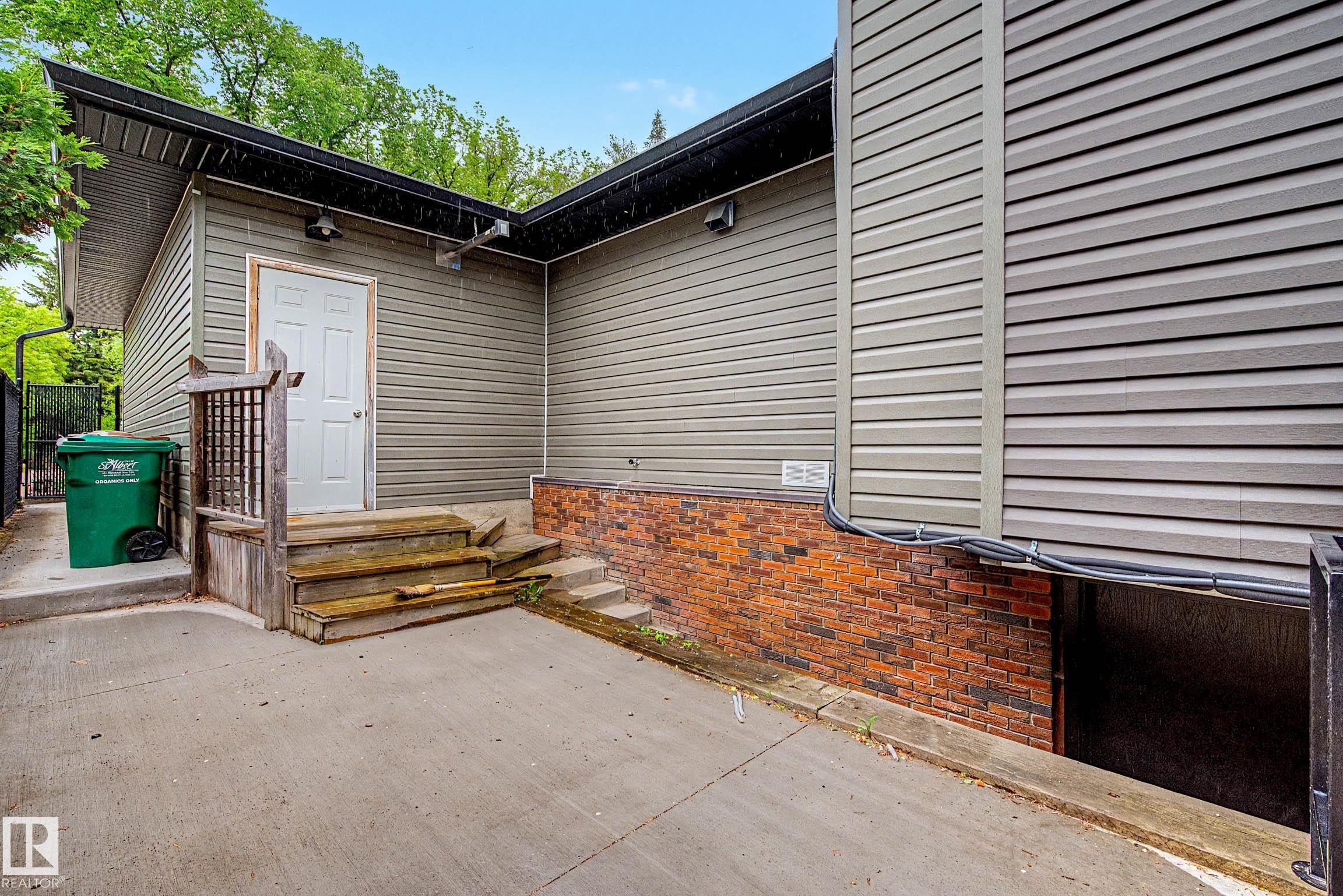 54 Gladstone Crescent, St. Albert, AB