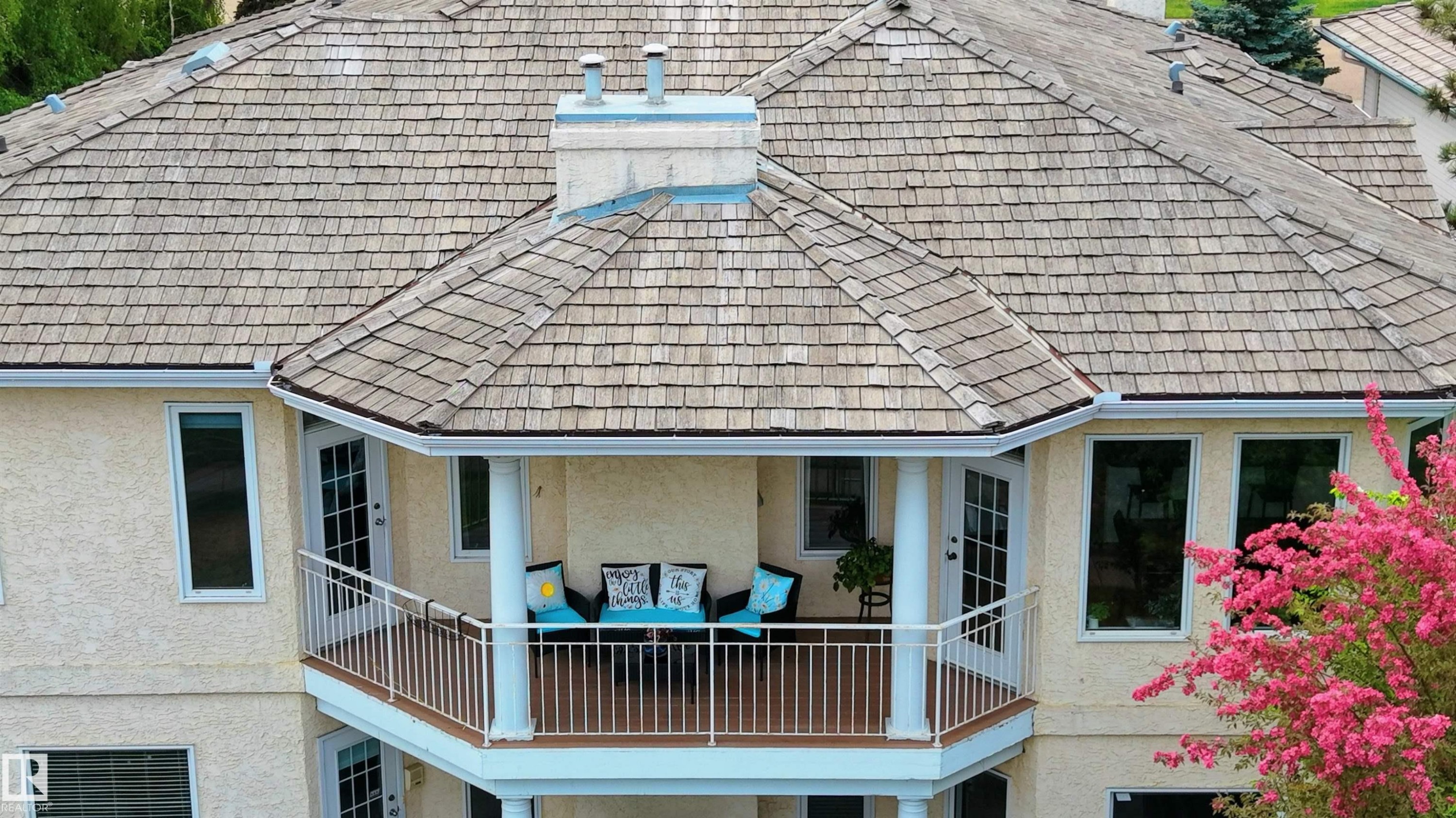 520 Pardee Bay Nw, Edmonton, AB - Outdoor