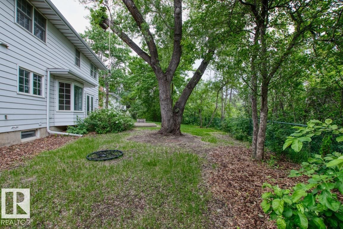 104 Quesnell Crescent, Edmonton, AB
