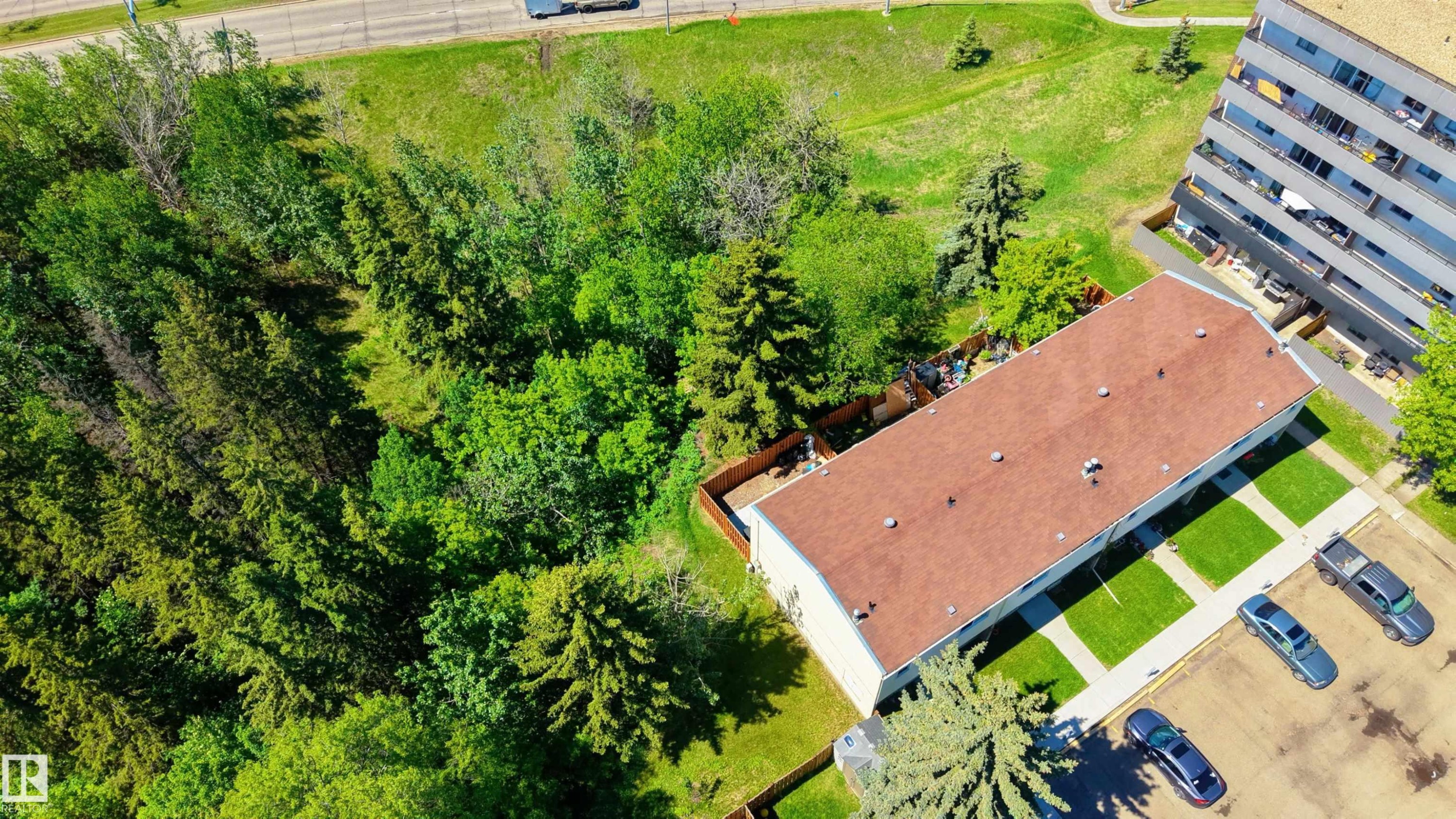 9 Royal Road, Edmonton, AB