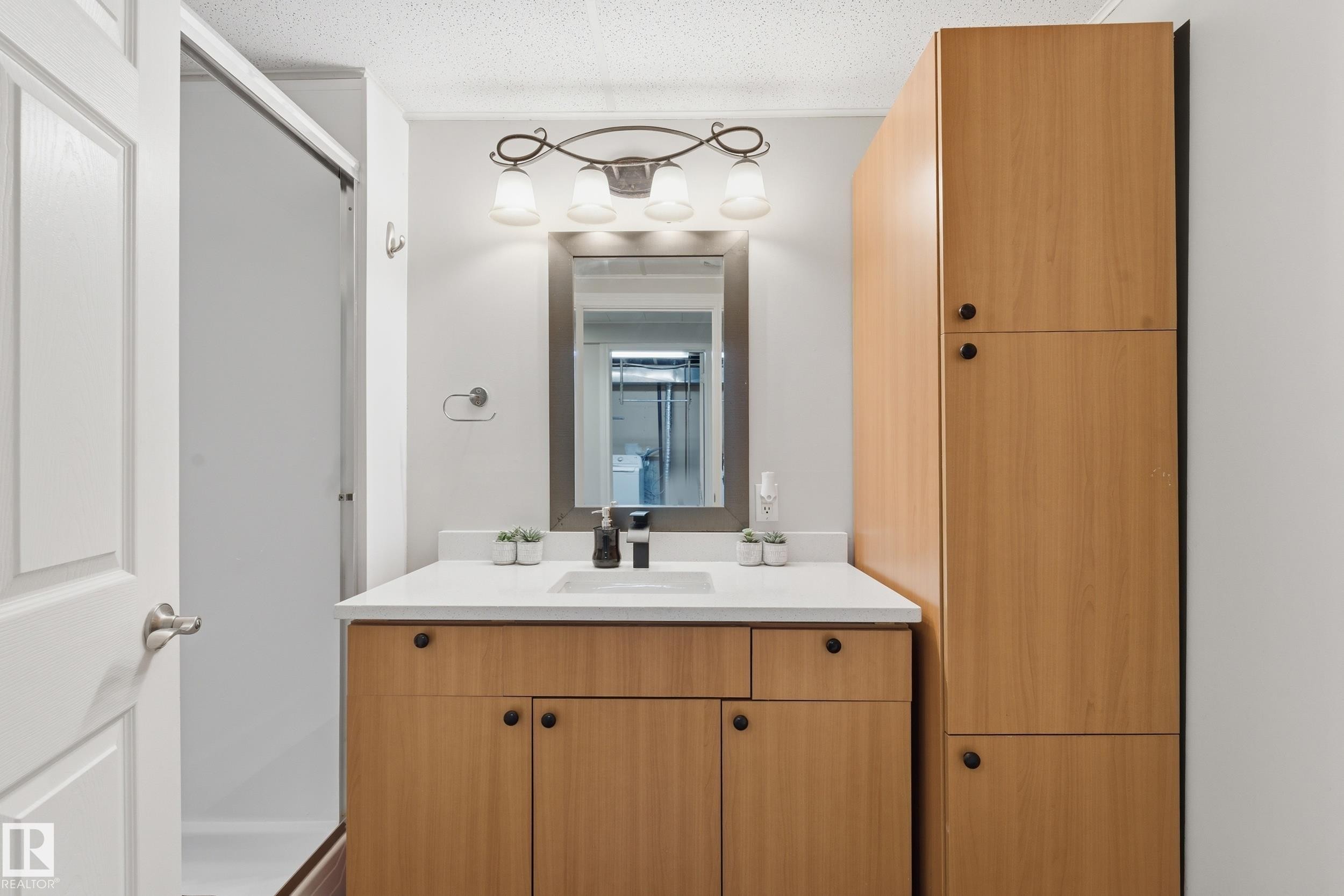 2103 53 Street, Edmonton, AB