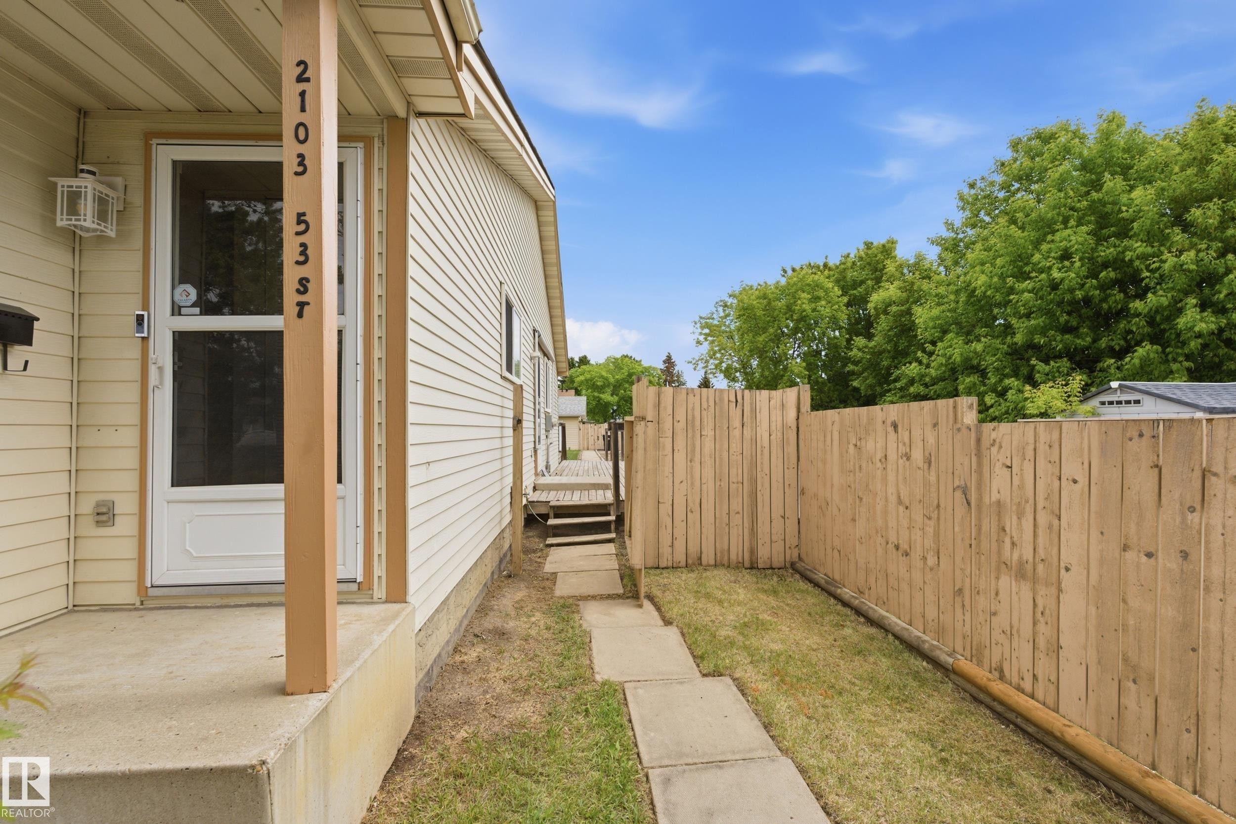 2103 53 Street, Edmonton, AB