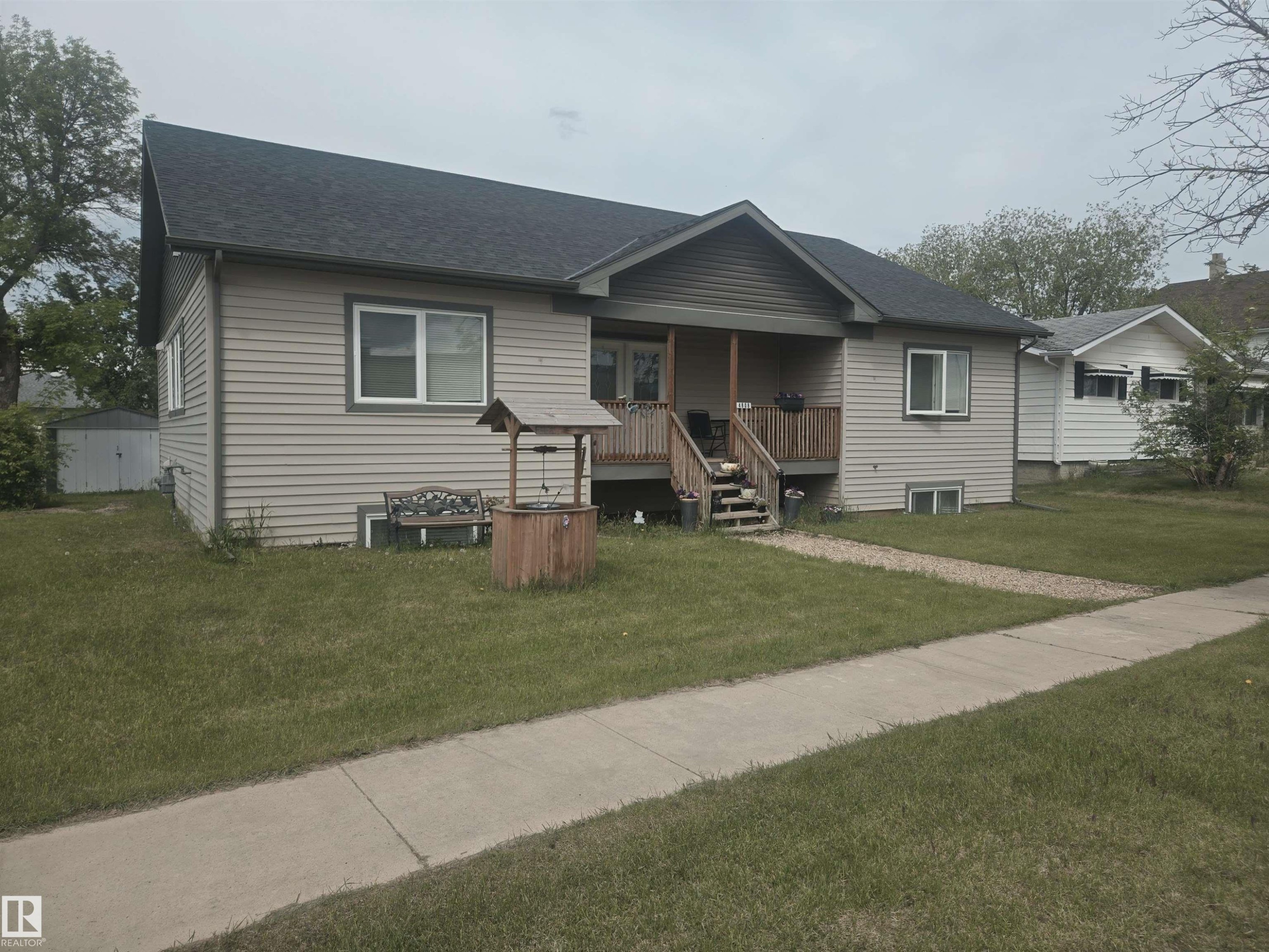 4808 50 Avenue, Lamont, AB