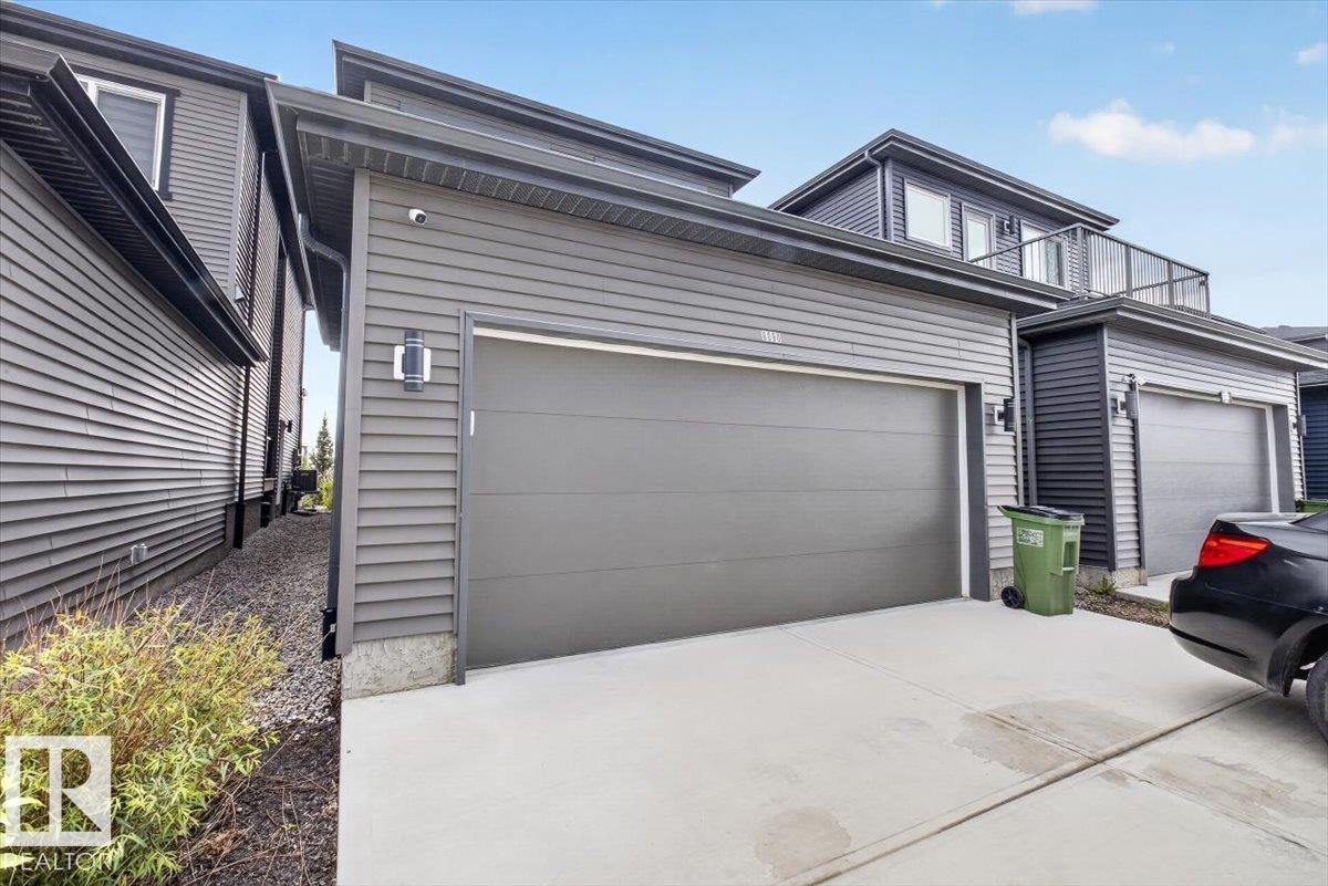 8090 Kiriak Link Sw, Edmonton, AB - Outdoor With Exterior