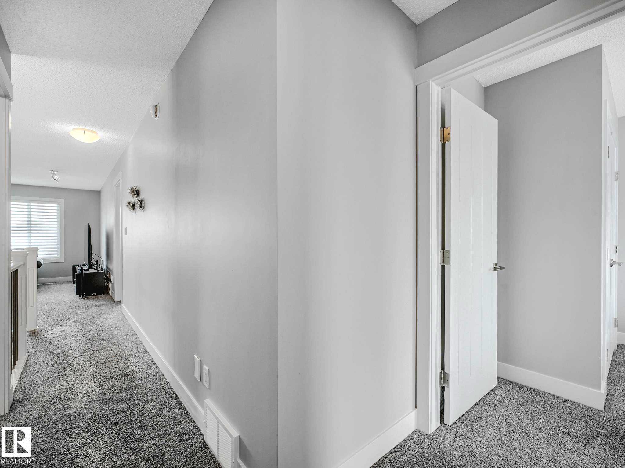 13755 166 Avenue, Edmonton, AB - Indoor Photo Showing Other Room