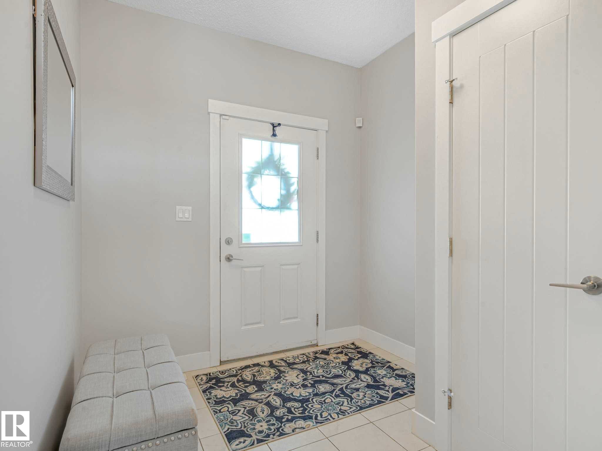 13755 166 Avenue, Edmonton, AB - Indoor Photo Showing Other Room