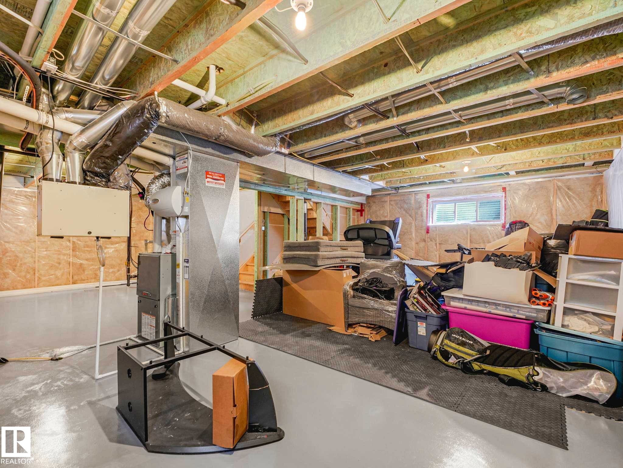 13755 166 Avenue, Edmonton, AB - Indoor Photo Showing Basement
