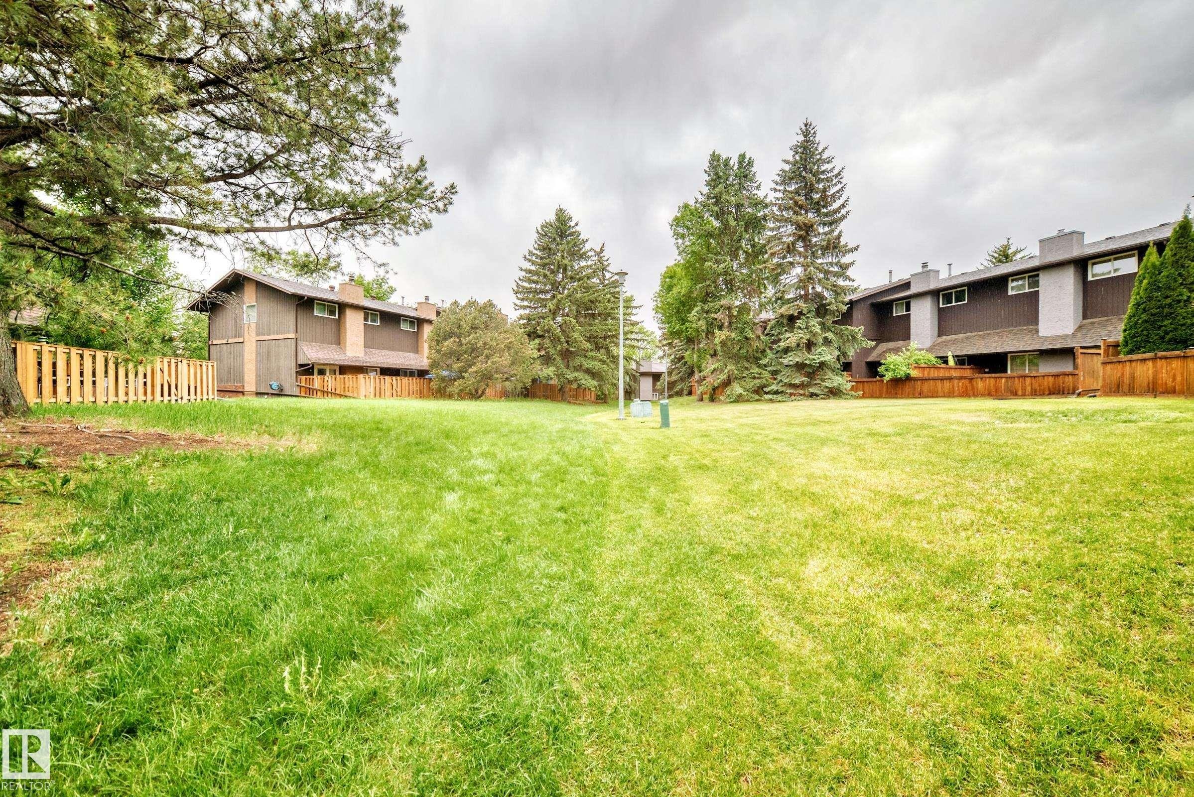55 Glaewyn Estates, St. Albert, AB