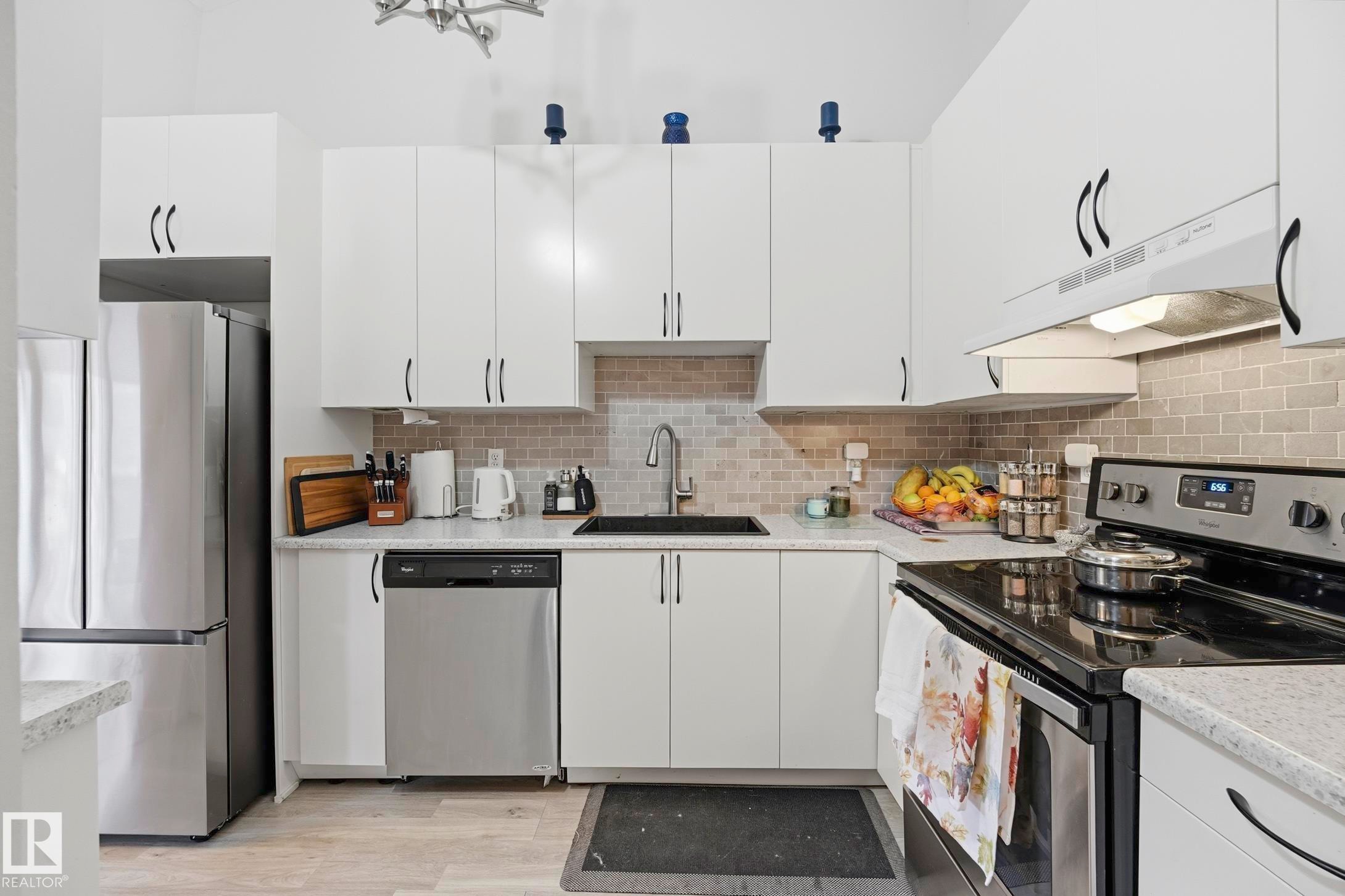 7303 180 Street, Edmonton, AB