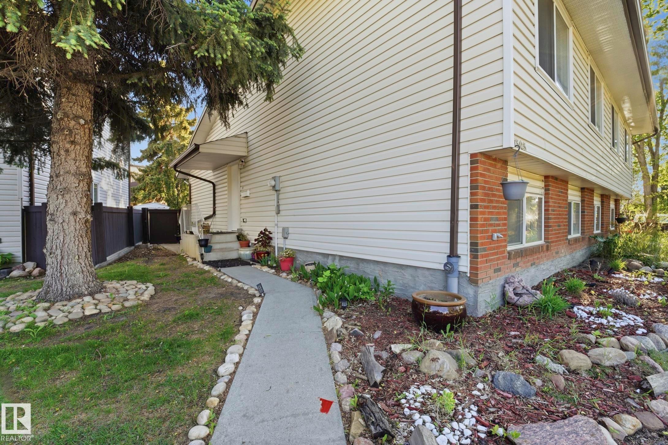 7303 180 Street, Edmonton, AB