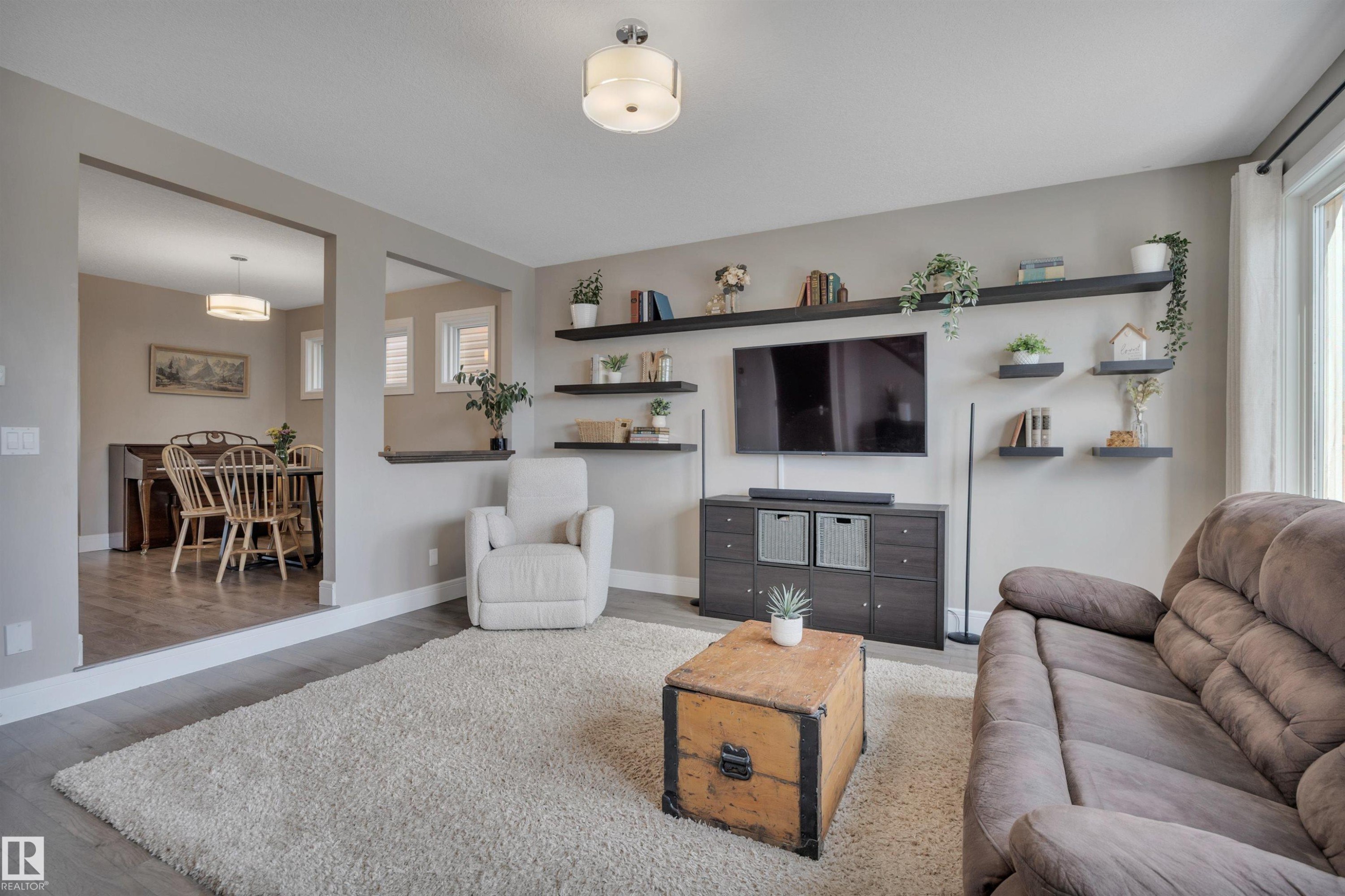 187 Kirpatrick Way, Leduc, AB