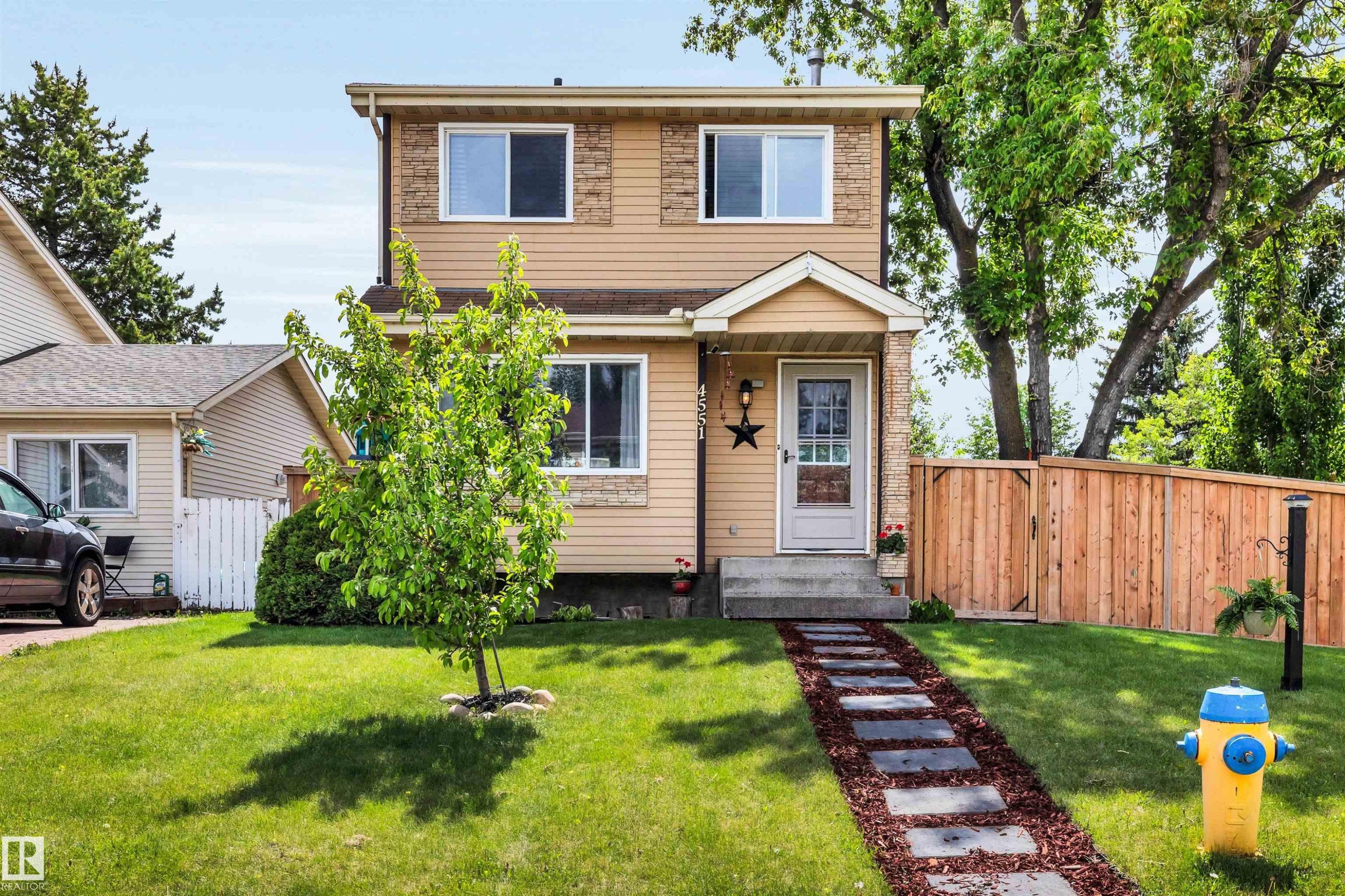 4551 33A Avenue, Edmonton, AB