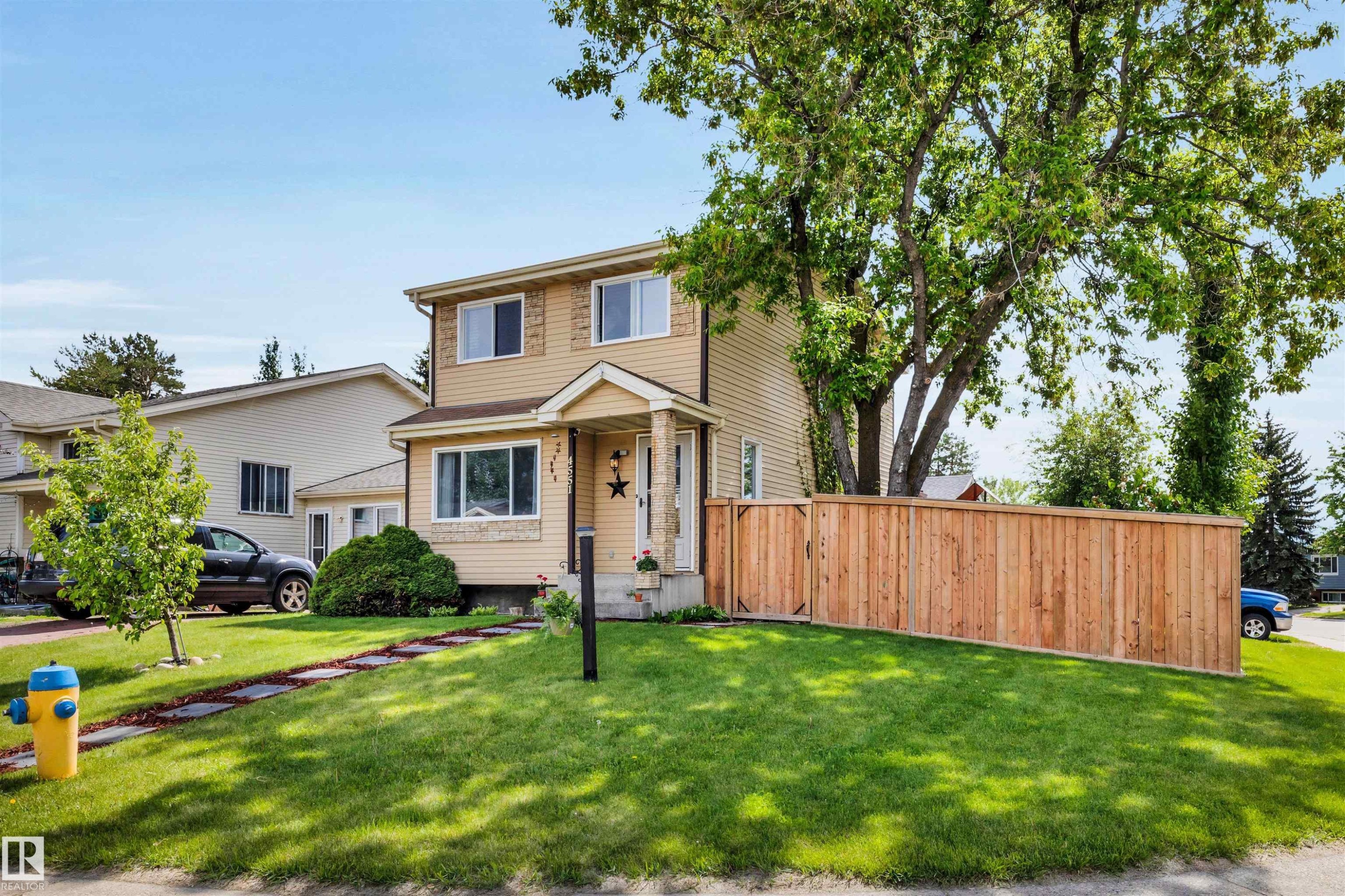 4551 33A Avenue, Edmonton, AB