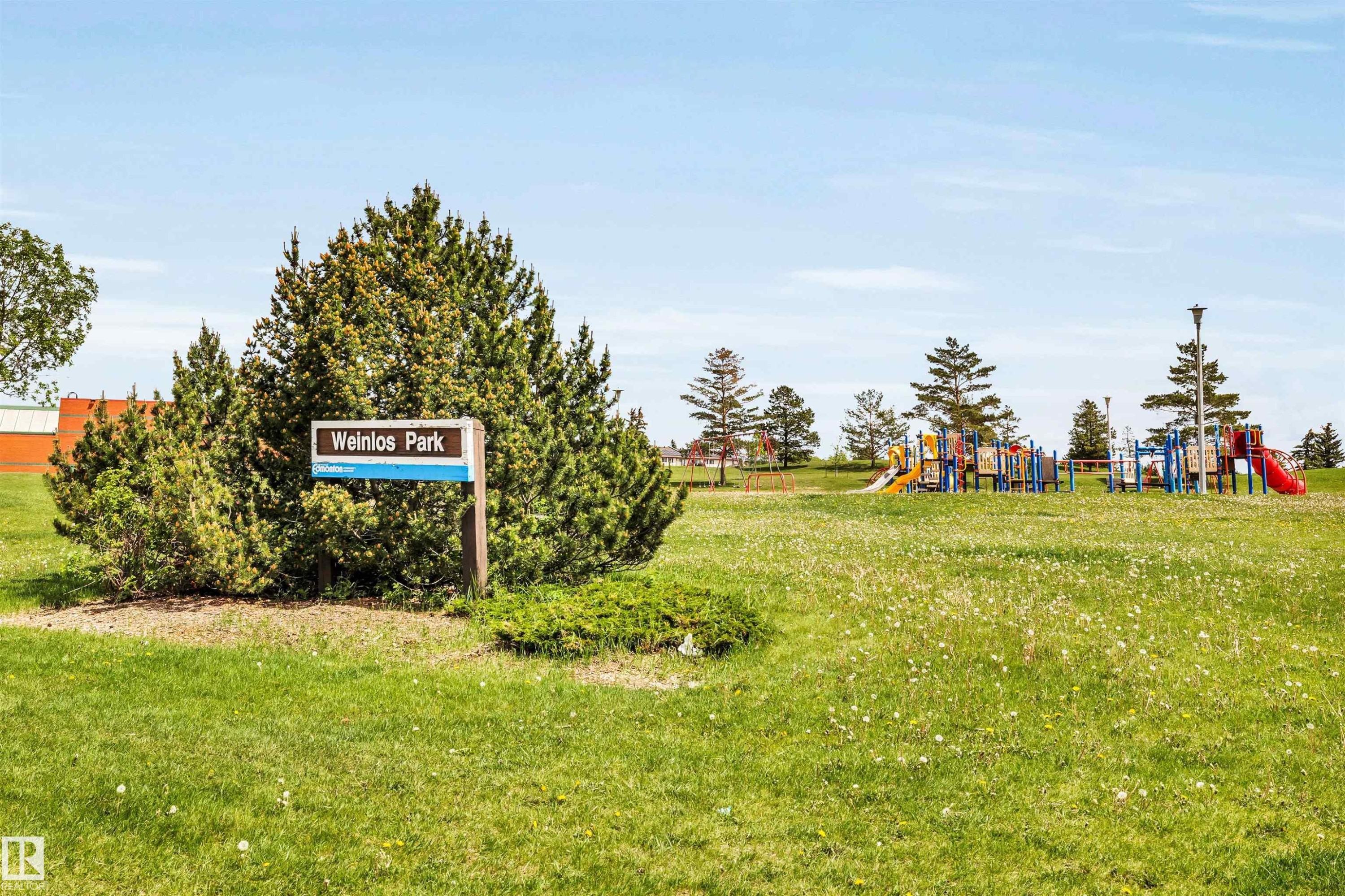 4551 33A Avenue, Edmonton, AB