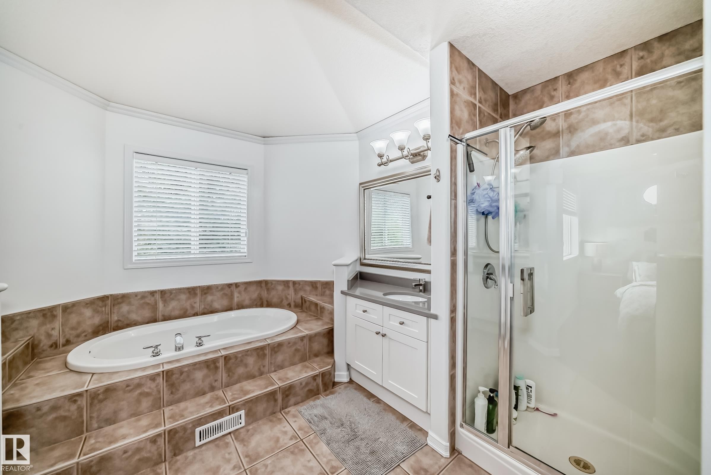 167 Galland Crescent, Edmonton, AB