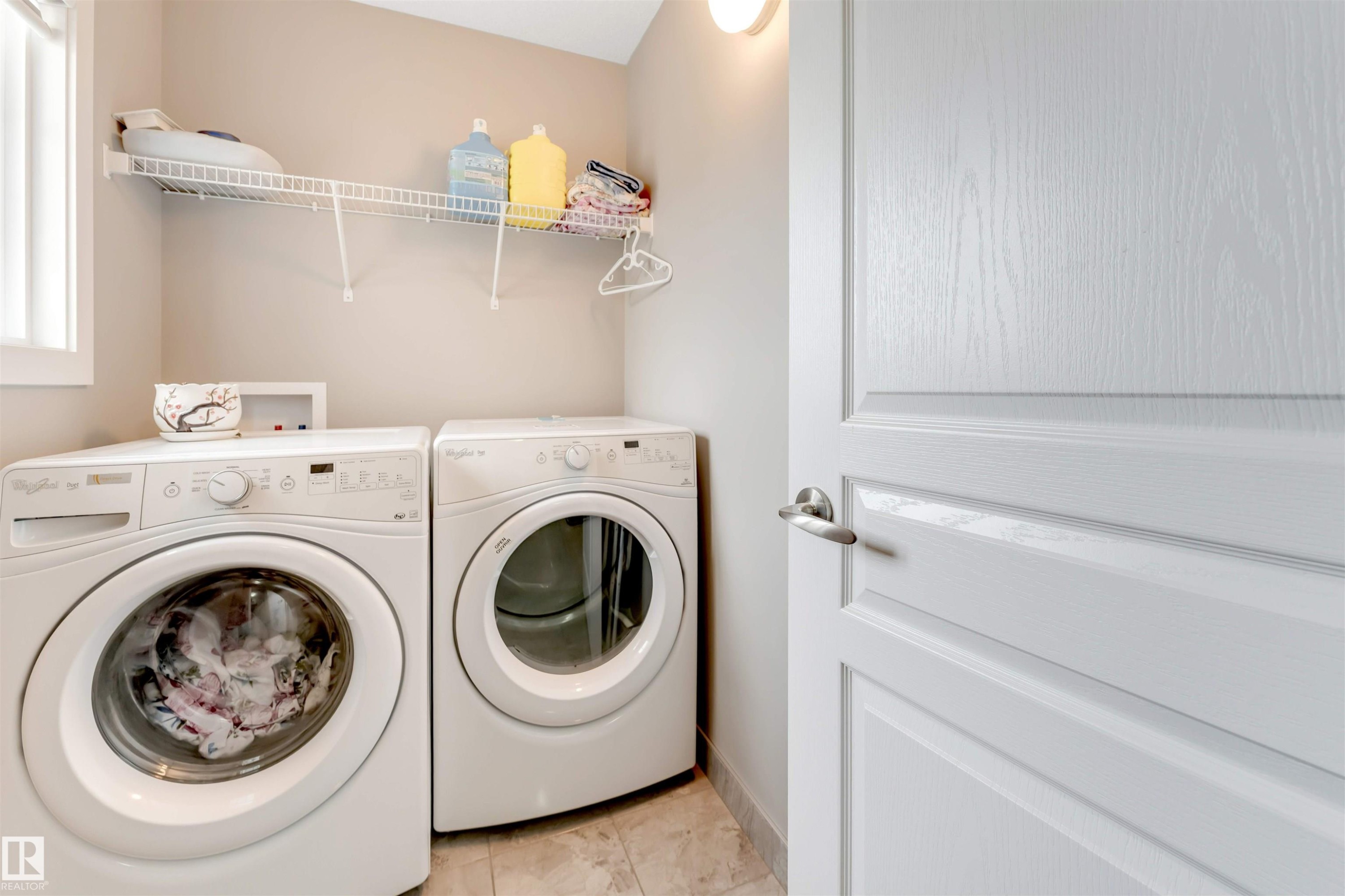 5930 19A Avenue, Edmonton, AB - Indoor Photo Showing Laundry Room