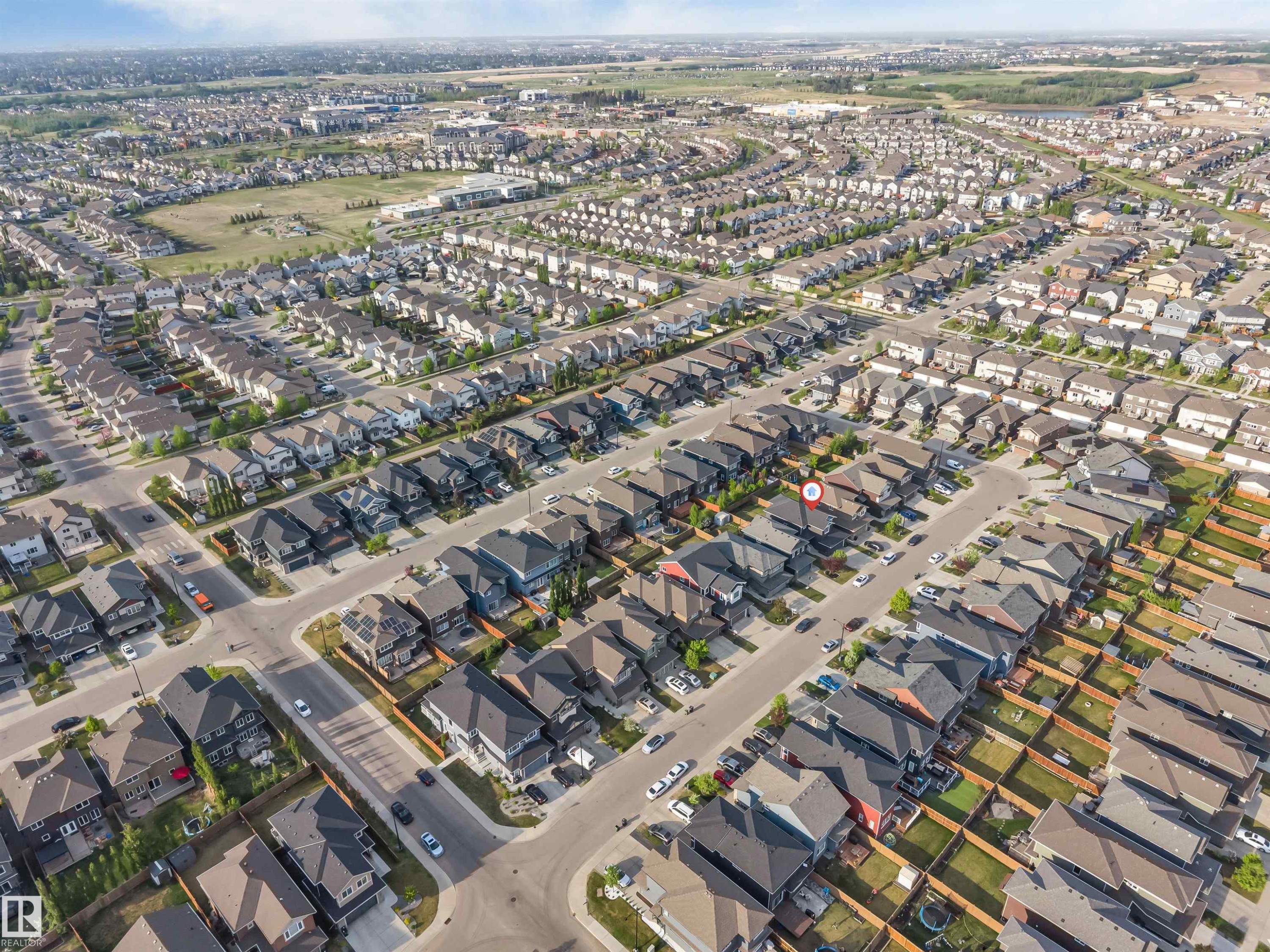 5930 19A Avenue, Edmonton, AB - With View