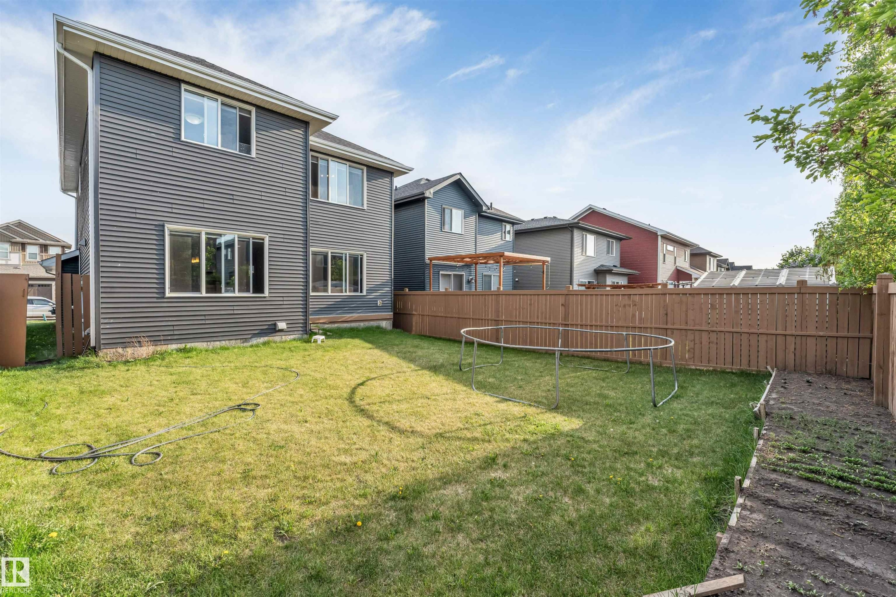 5930 19A Avenue, Edmonton, AB - Outdoor