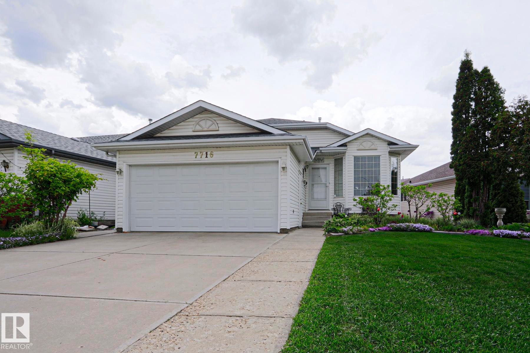 7716 154 Avenue, Edmonton, AB