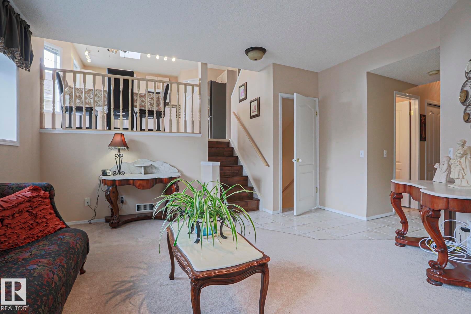 7716 154 Avenue, Edmonton, AB