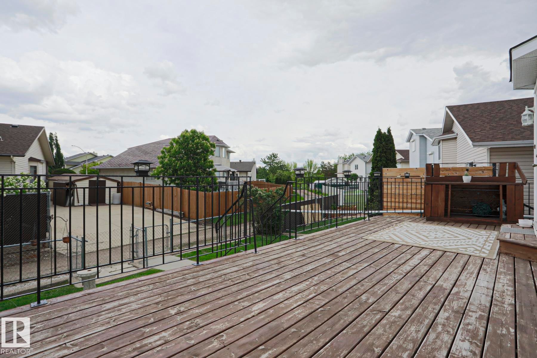 7716 154 Avenue, Edmonton, AB