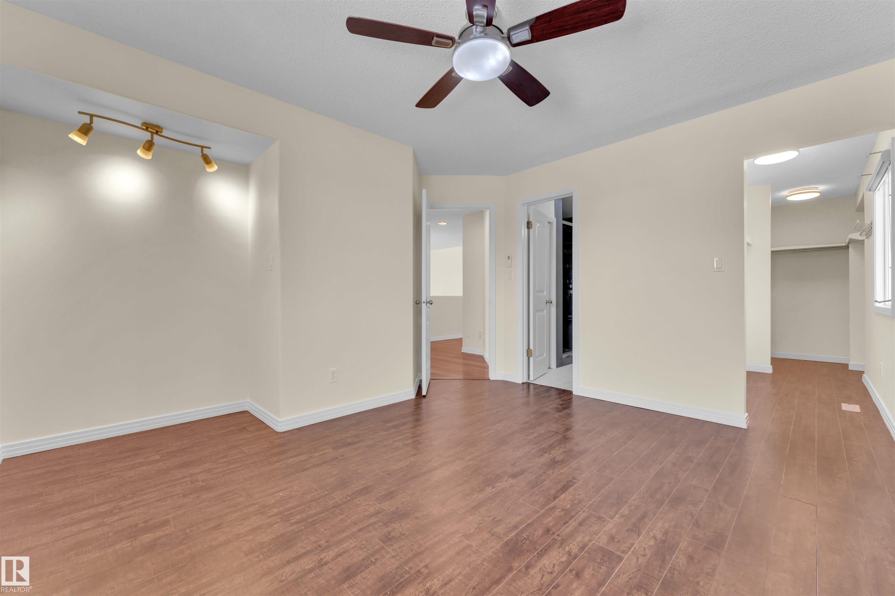 106 Twin Brooks Cove, Edmonton, AB