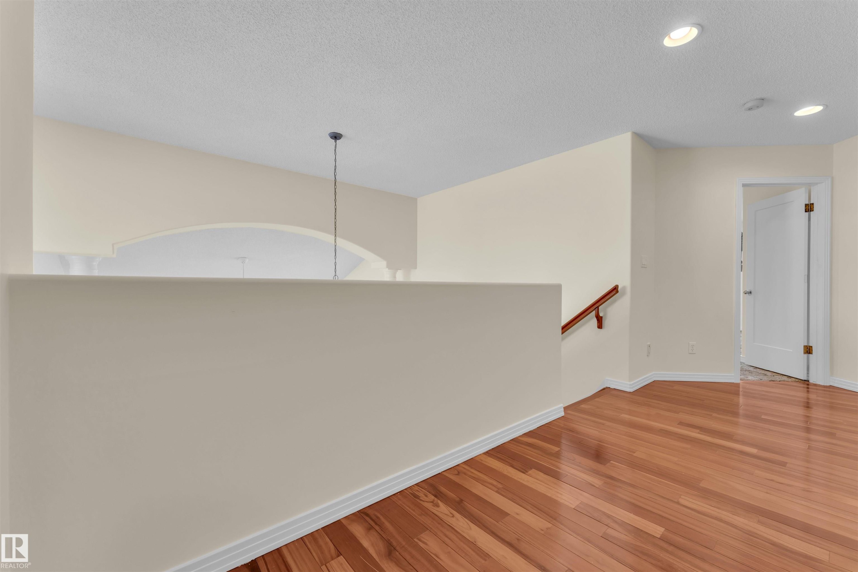 106 Twin Brooks Cove, Edmonton, AB