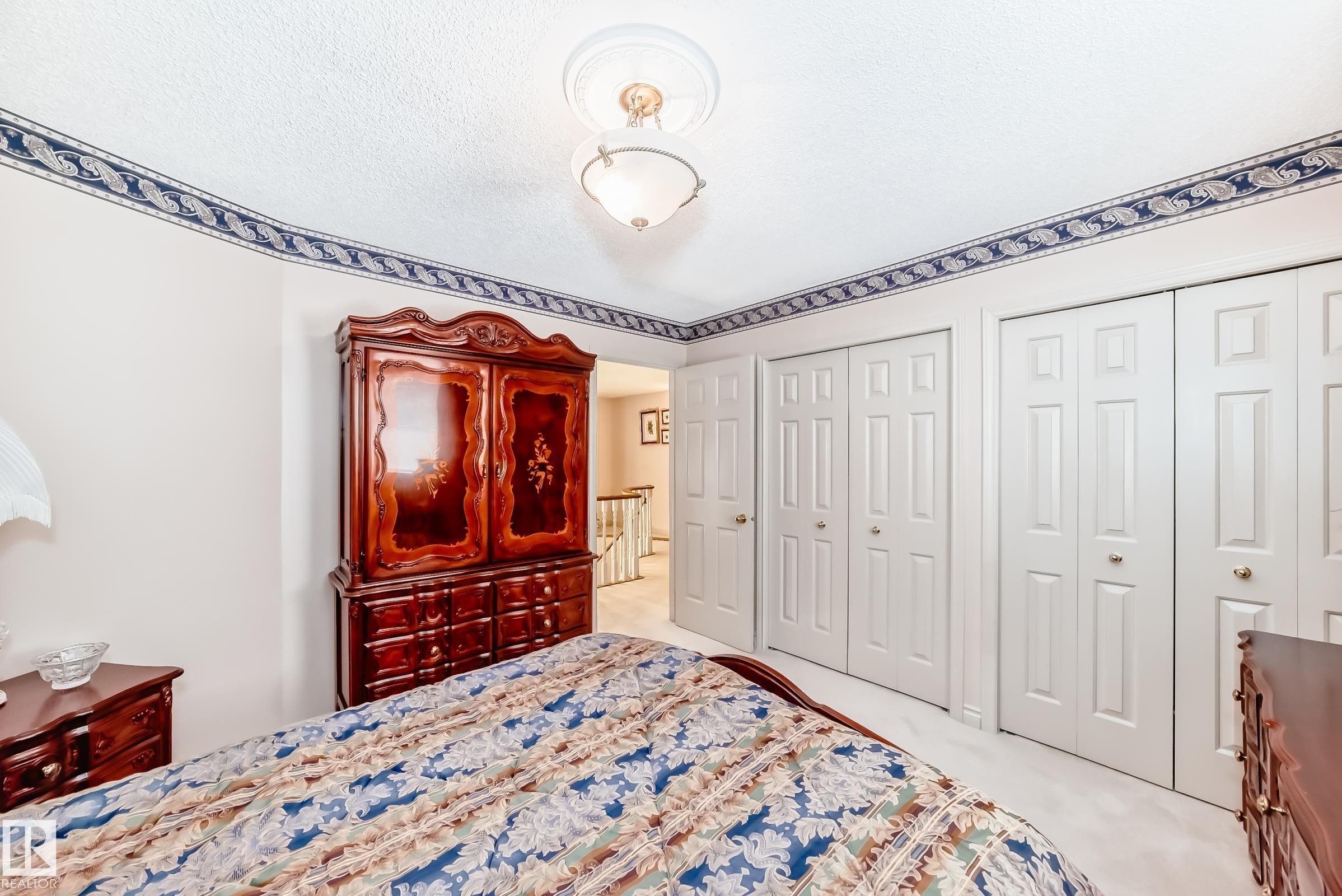 17416 53 Avenue Nw, Edmonton, AB - Indoor Photo Showing Bedroom