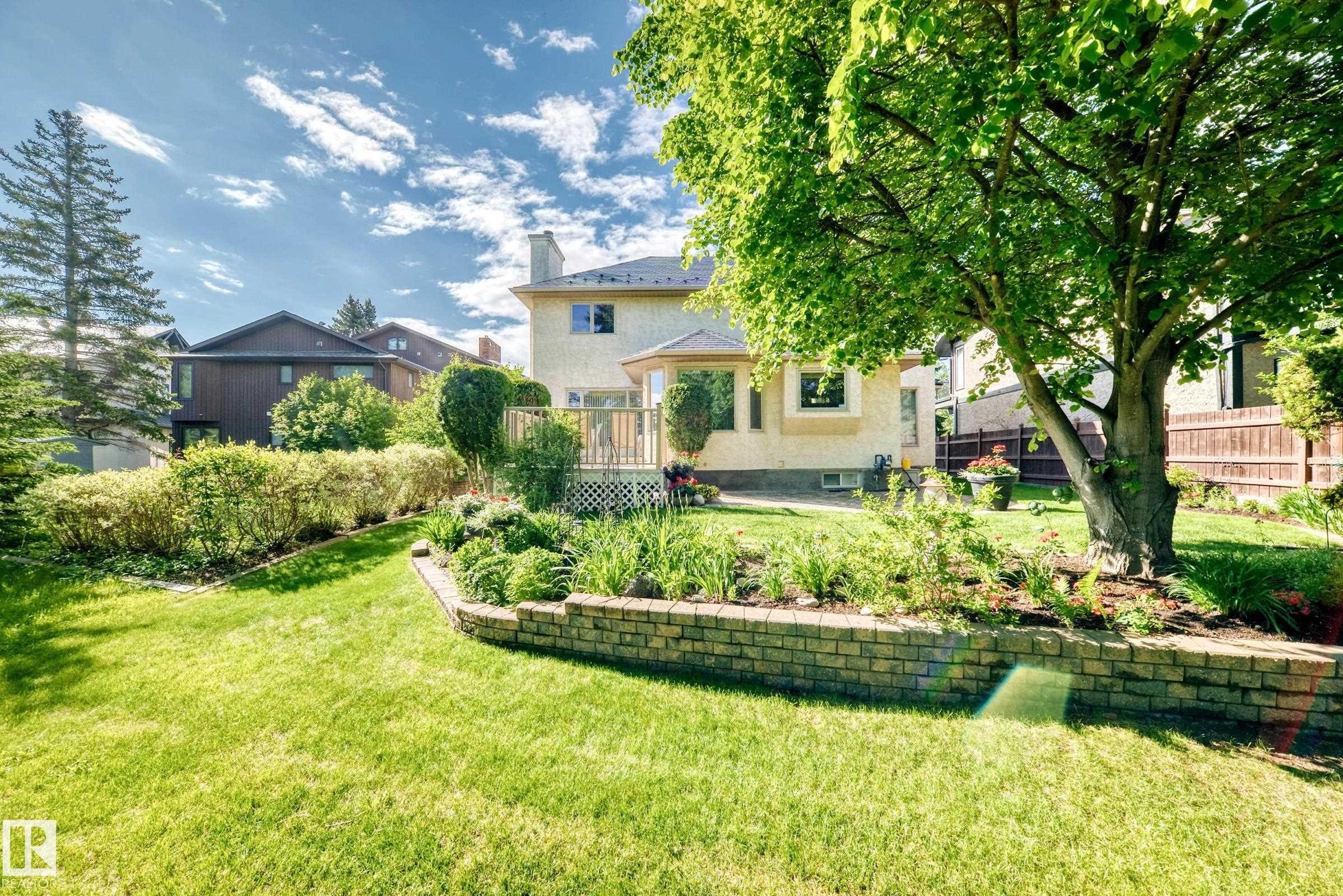 17416 53 Avenue Nw, Edmonton, AB - Outdoor