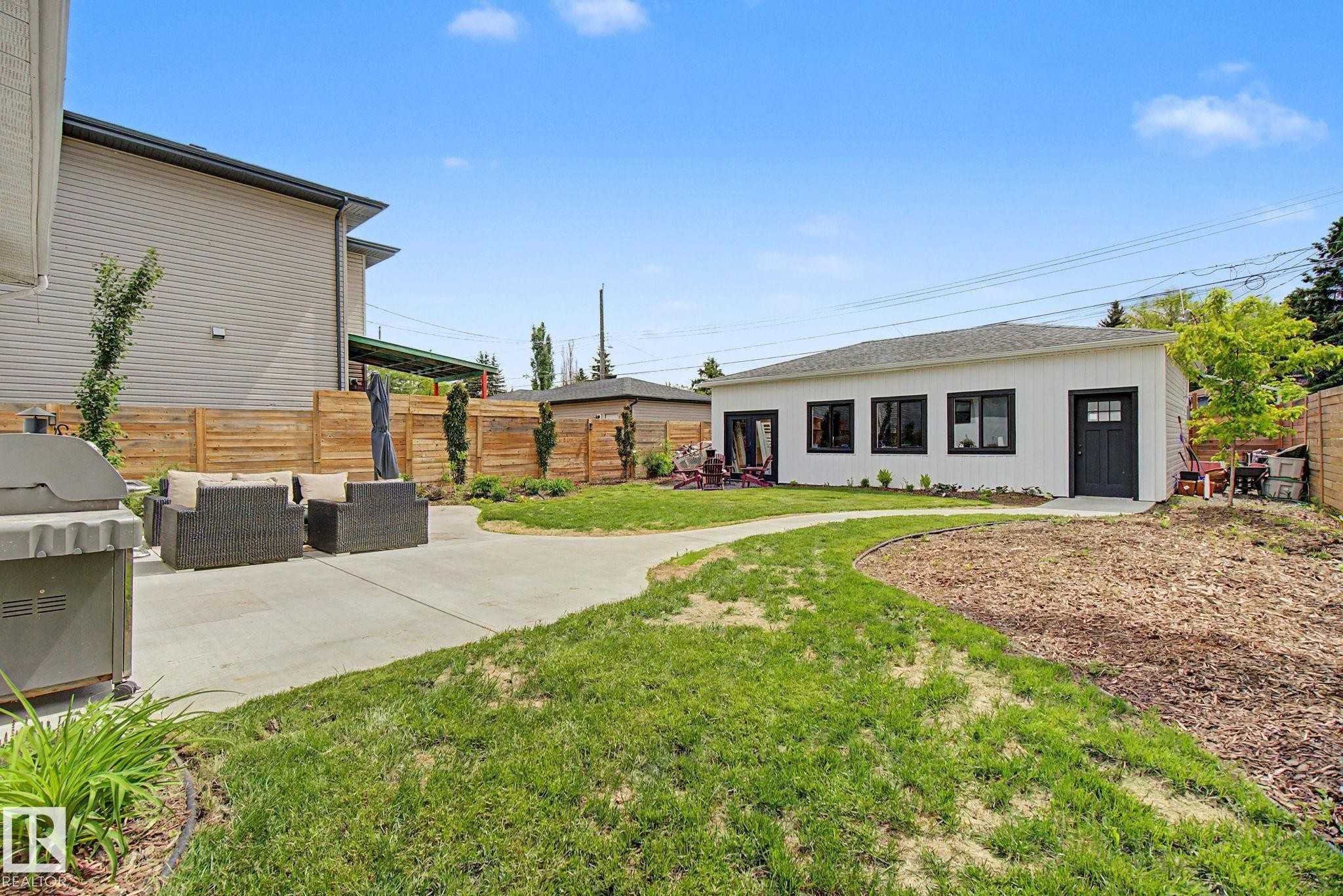 15771 106A Avenue, Edmonton, AB