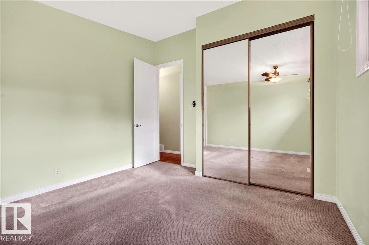 15302 76 Av, Edmonton, AB