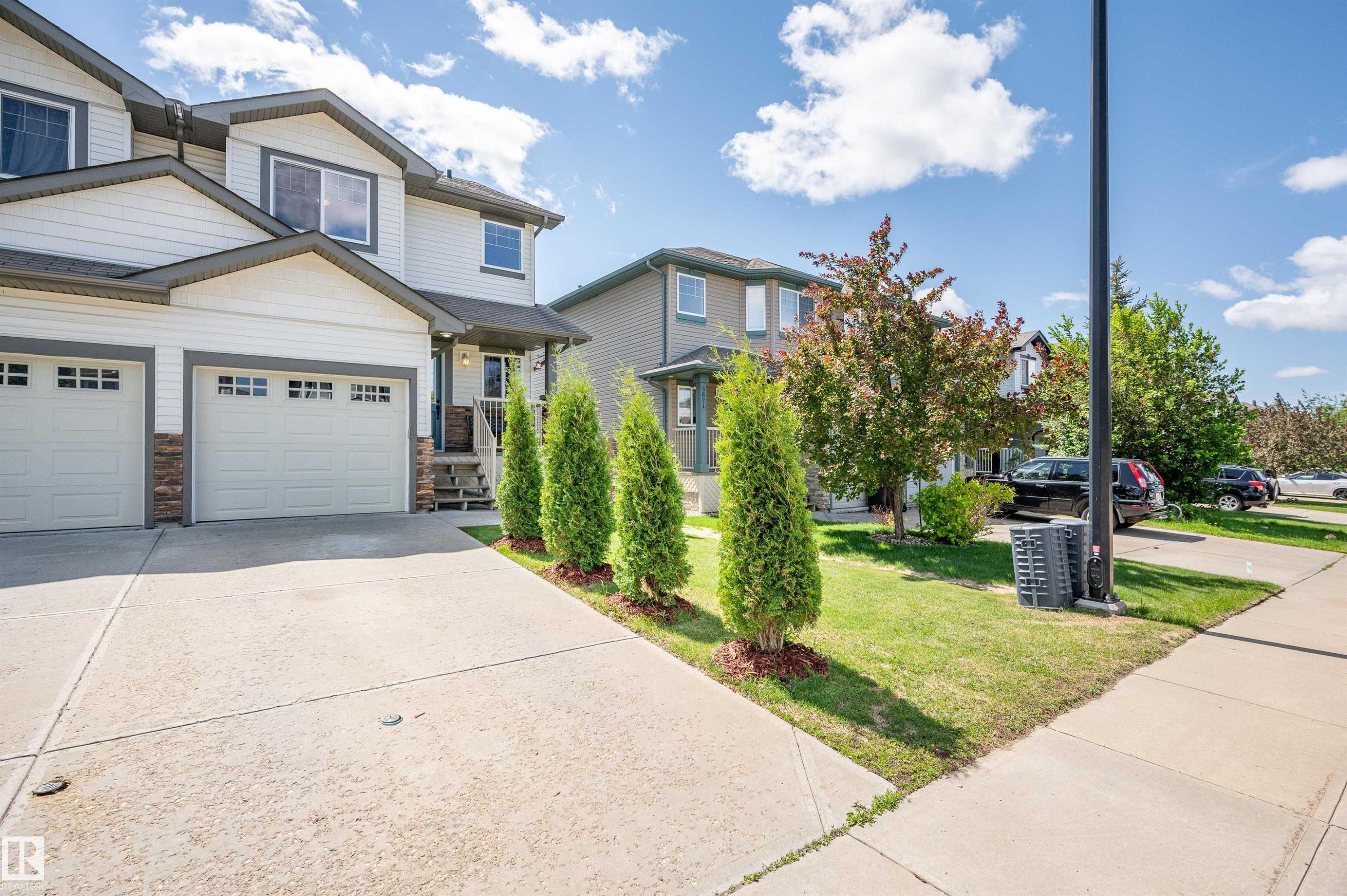 5819 8 Avenue, Edmonton, AB