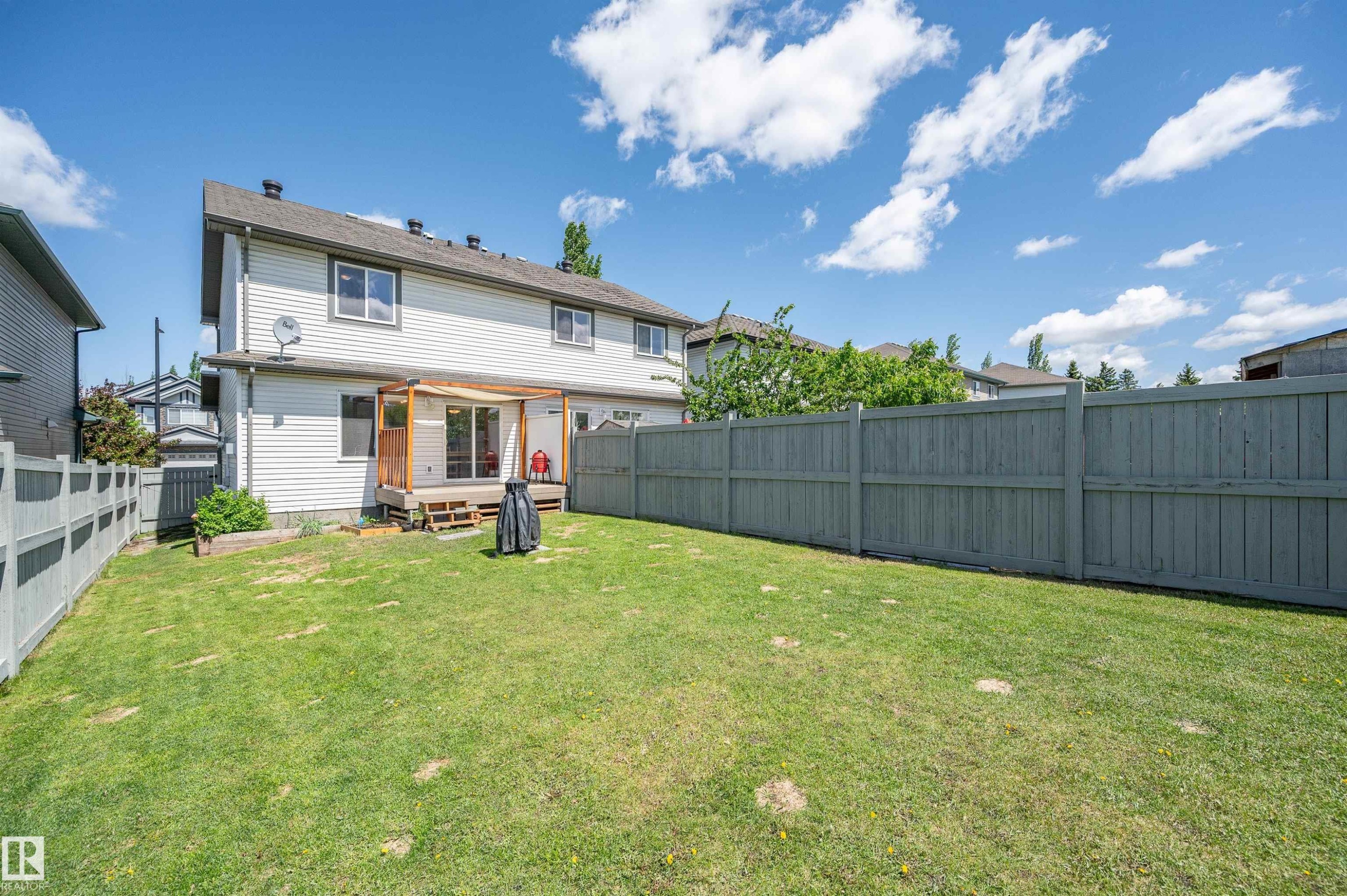 5819 8 Avenue, Edmonton, AB