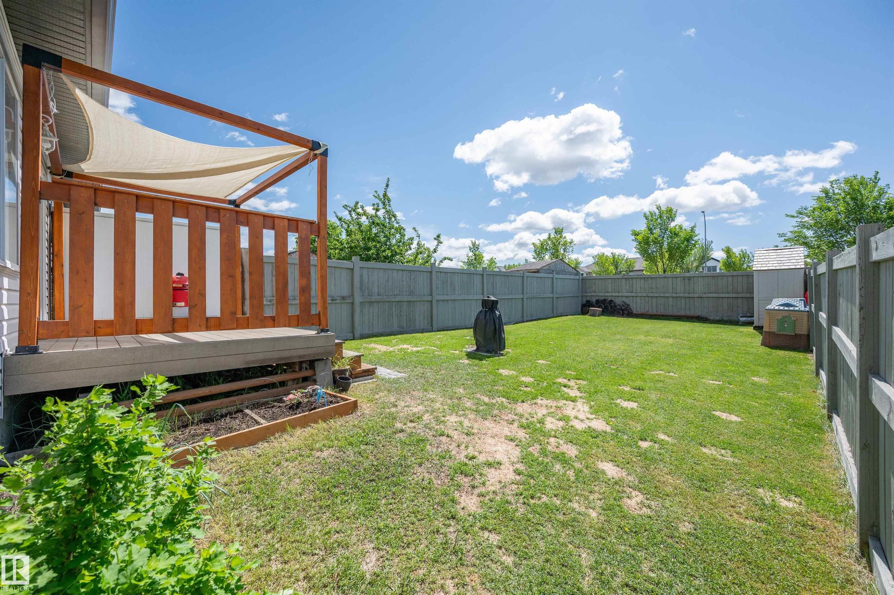 5819 8 Avenue, Edmonton, AB