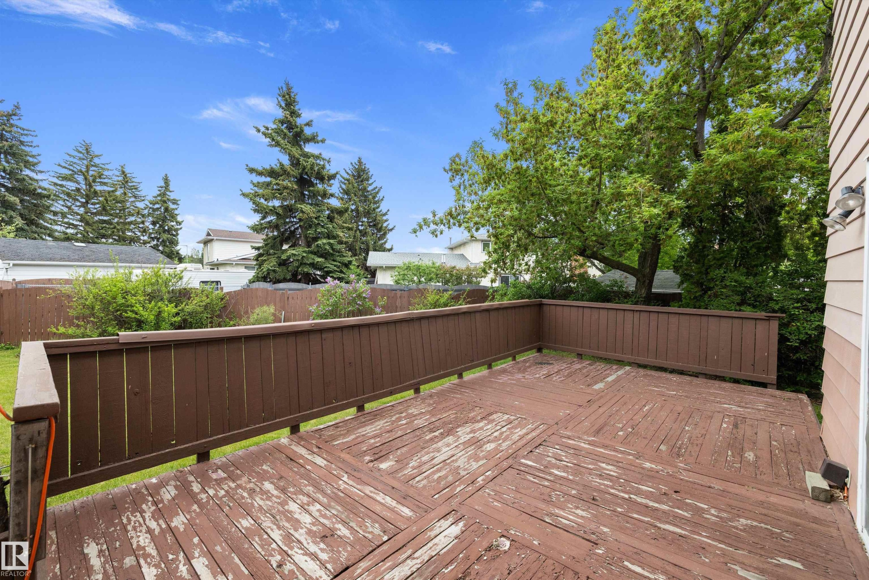 6816 40 Avenue, Edmonton, AB