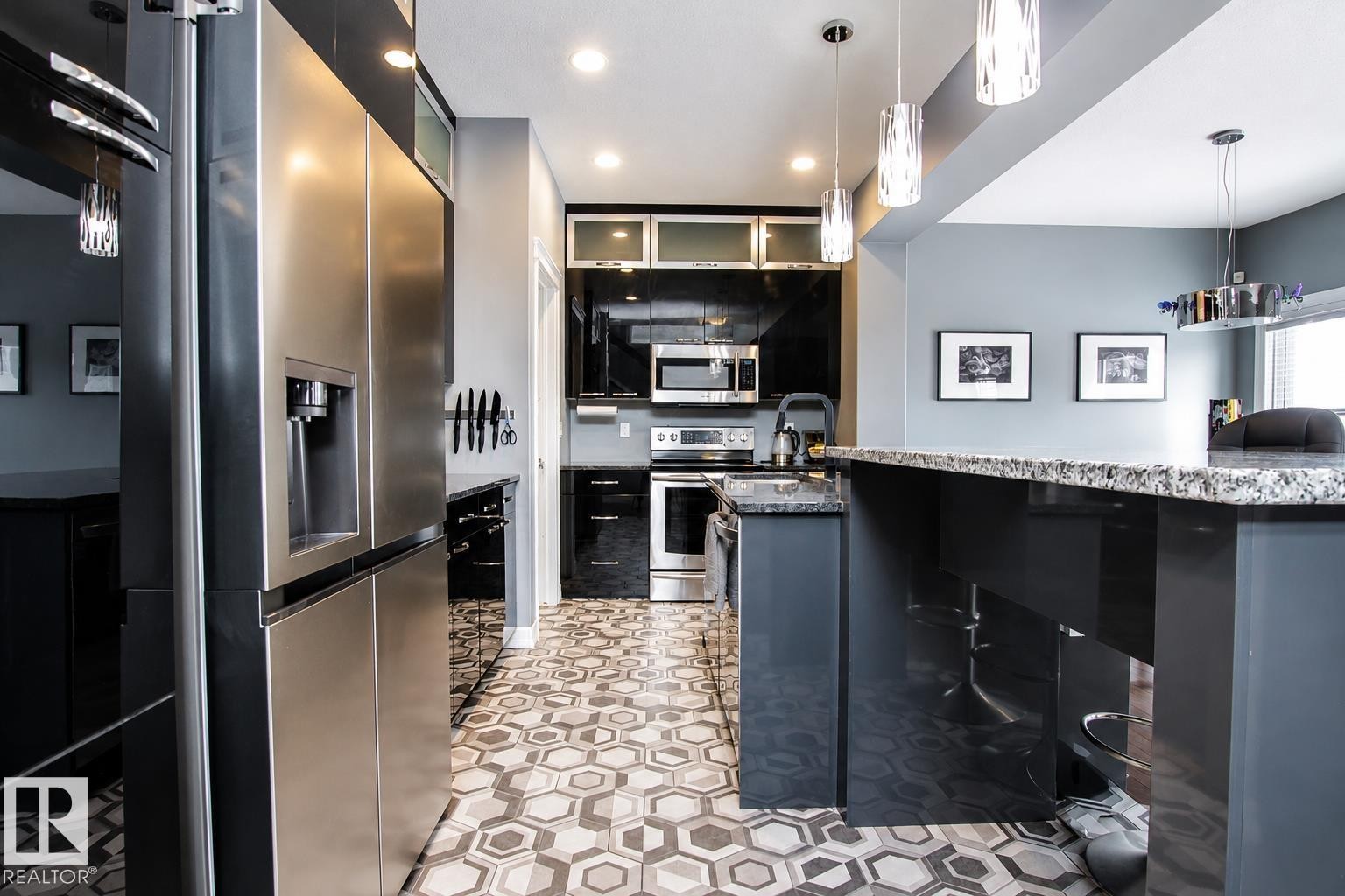 3334 Hilton Crescent, Edmonton, AB
