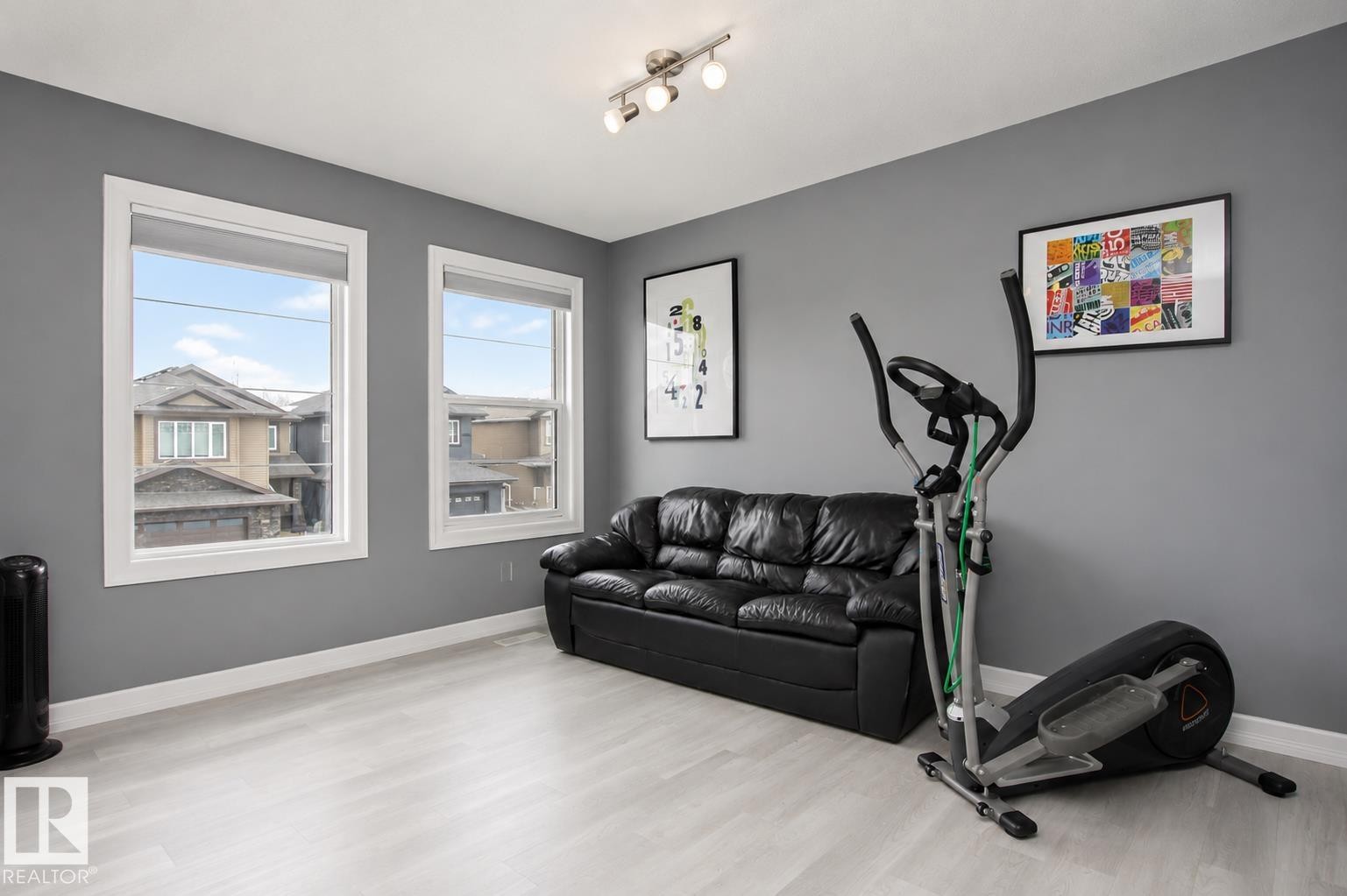 3334 Hilton Crescent, Edmonton, AB