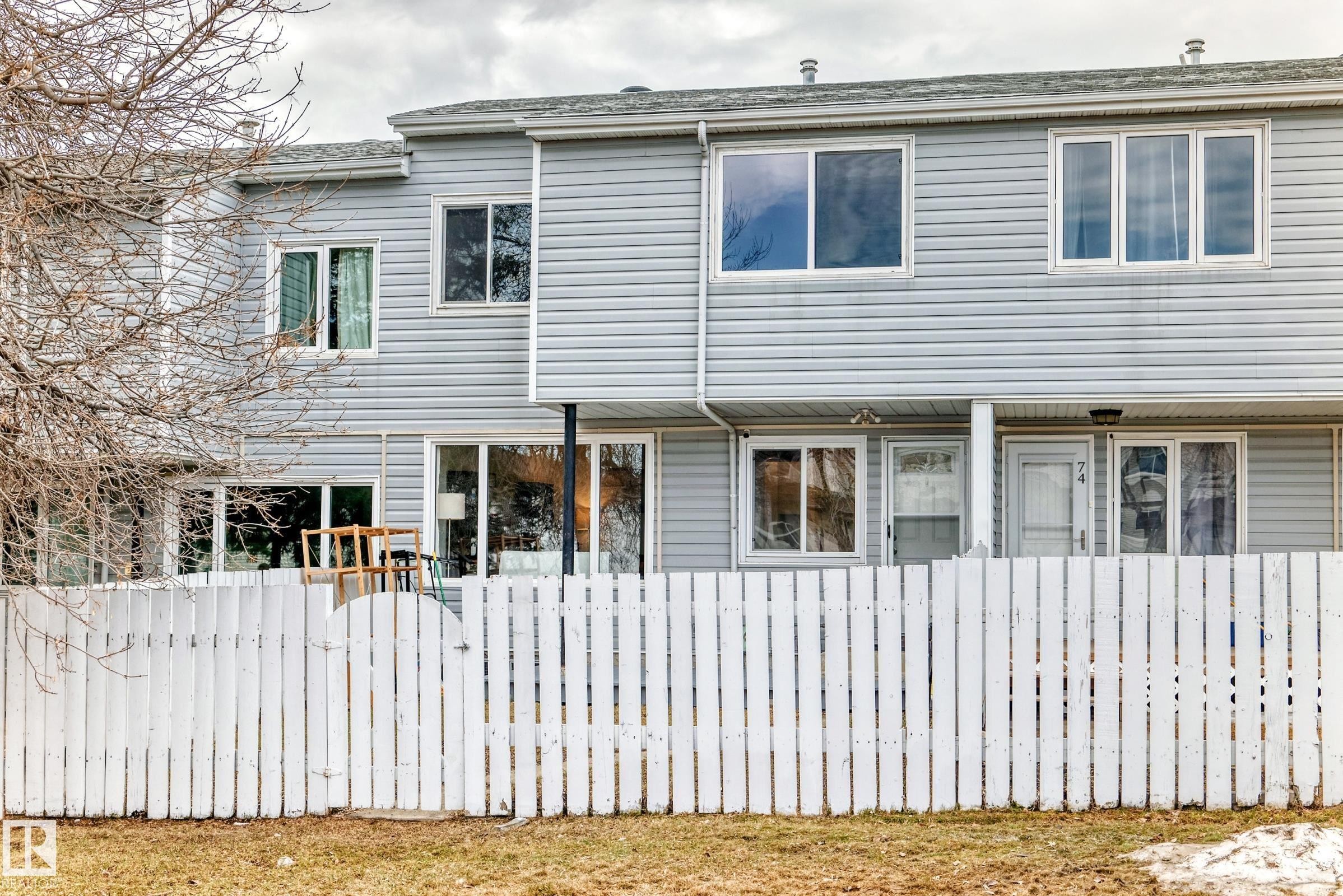 75 Amberly Court, Edmonton, AB