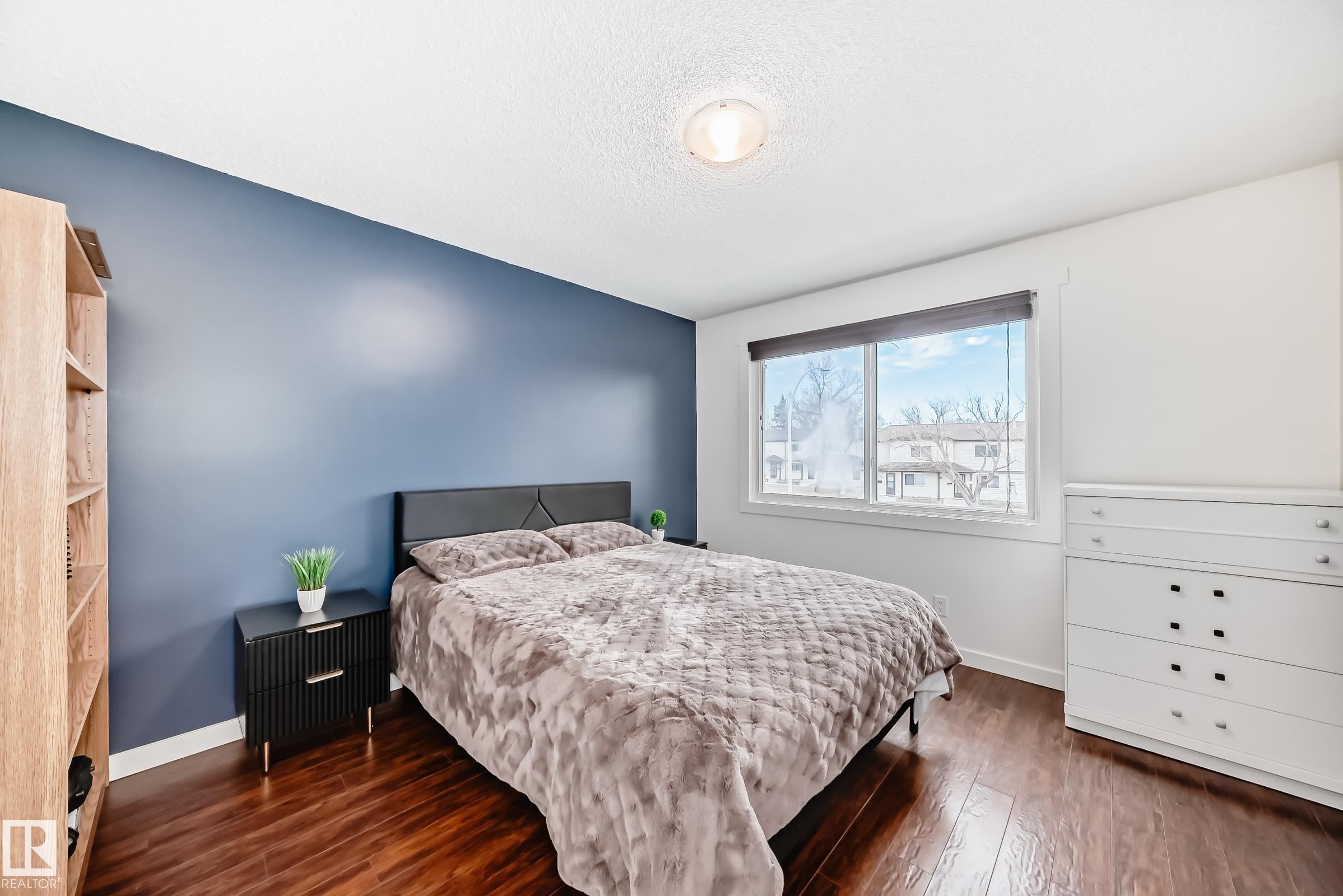 75 Amberly Court, Edmonton, AB