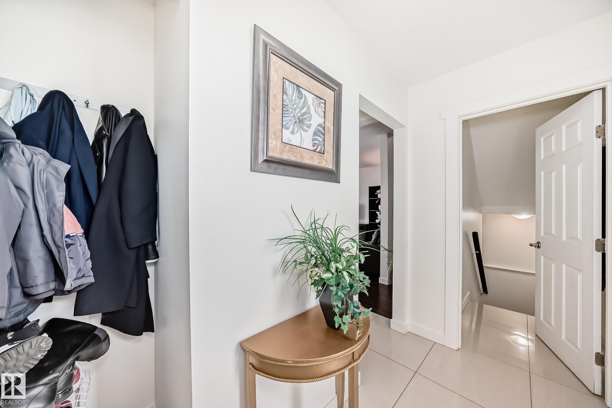 75 Amberly Court, Edmonton, AB