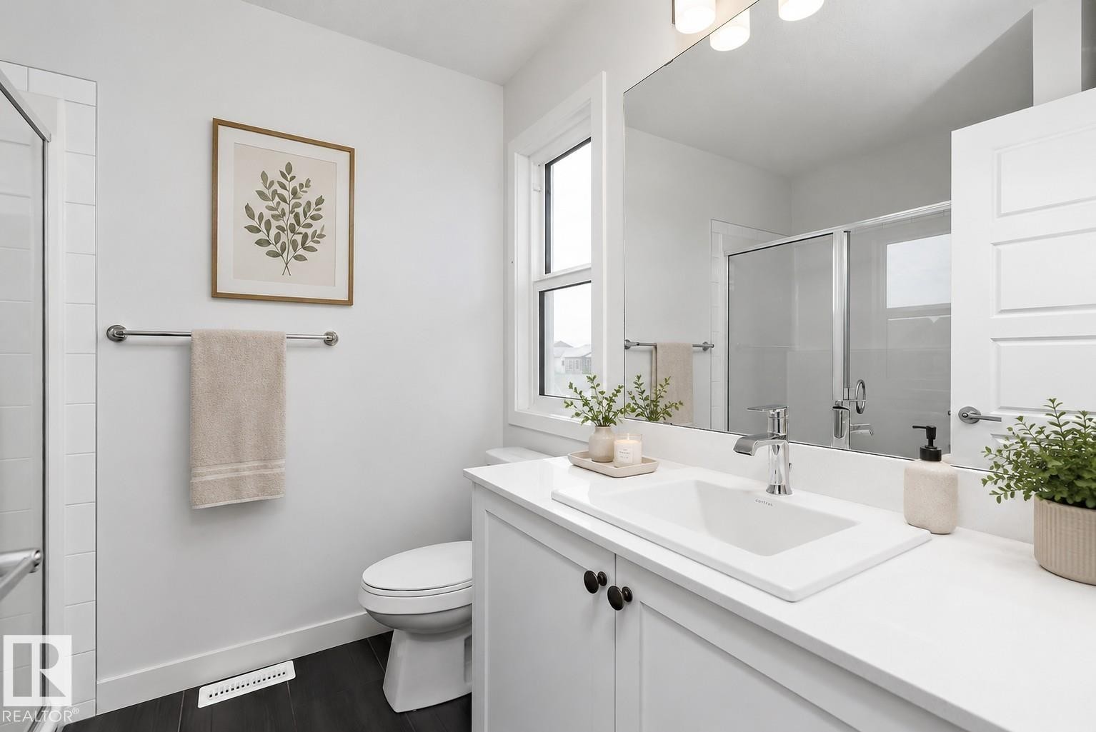 5275 Edgemont Boulevard Nw, Edmonton, AB - Indoor Photo Showing Bathroom